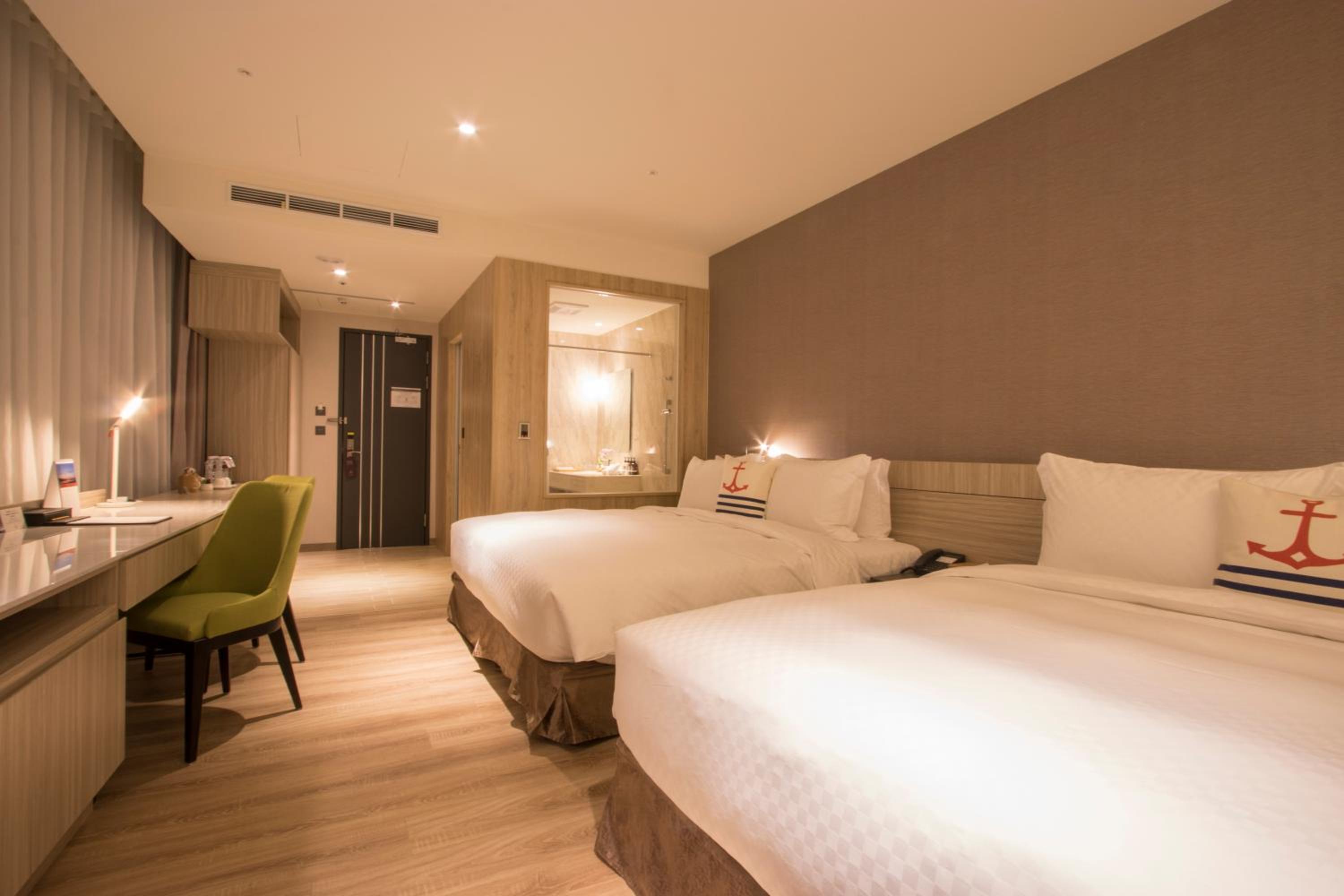 Quadruple Room photo 2