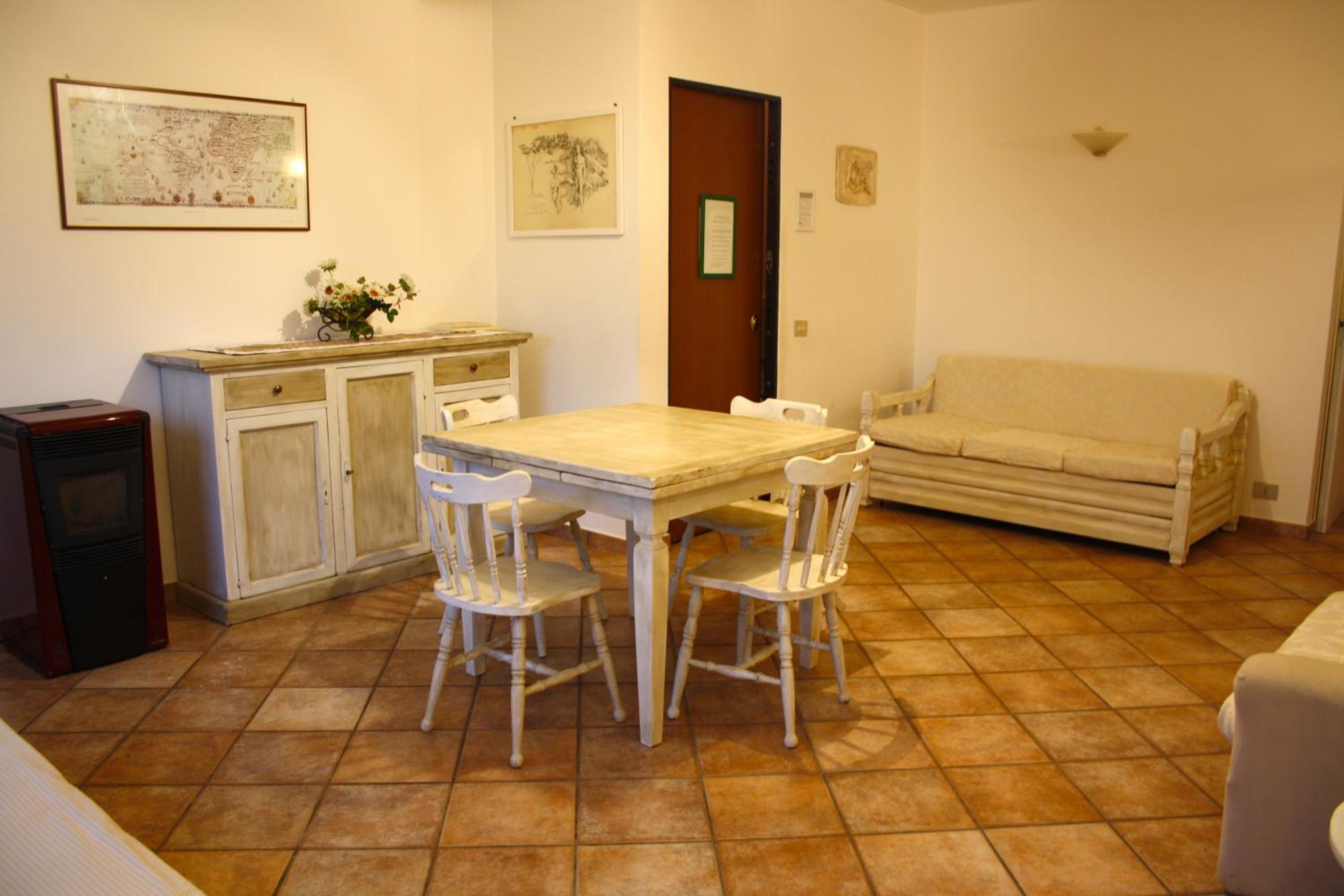 Apartment - Ground Floor photo 2