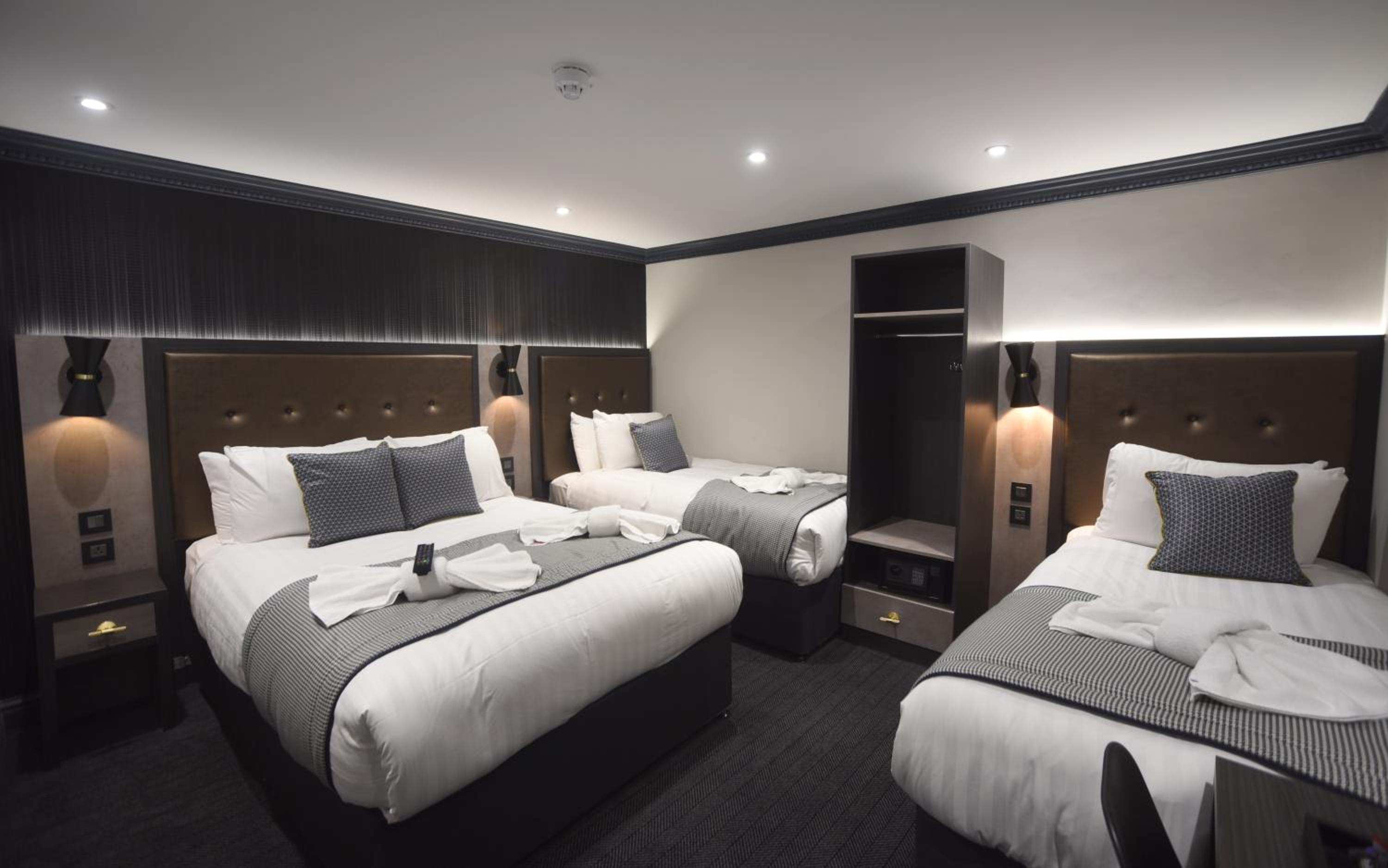 Deluxe Quadruple Room photo 1