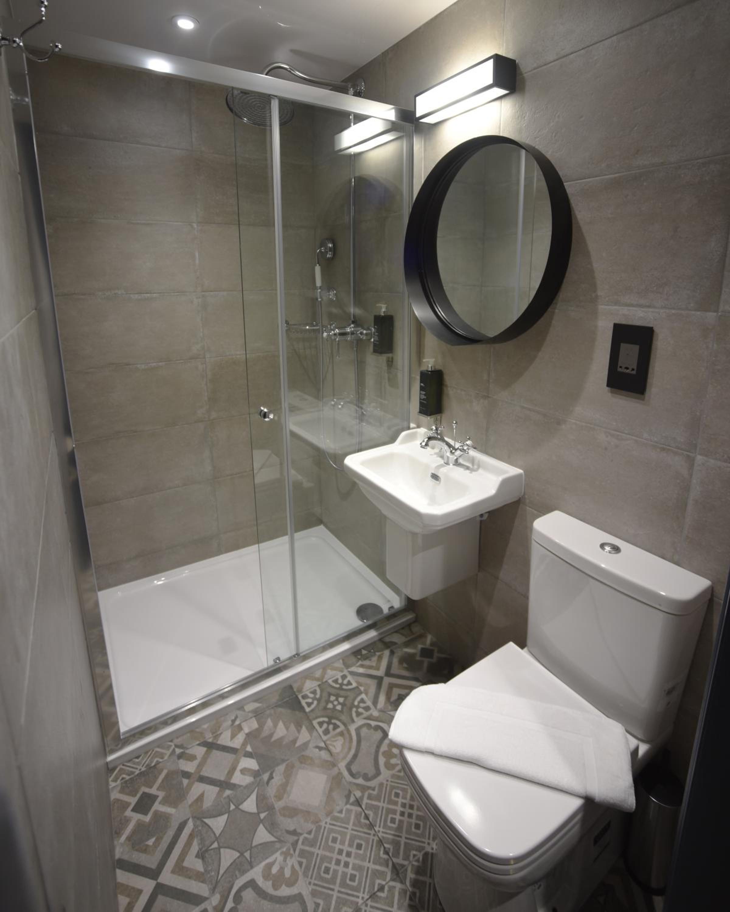 Deluxe Twin Room photo 3