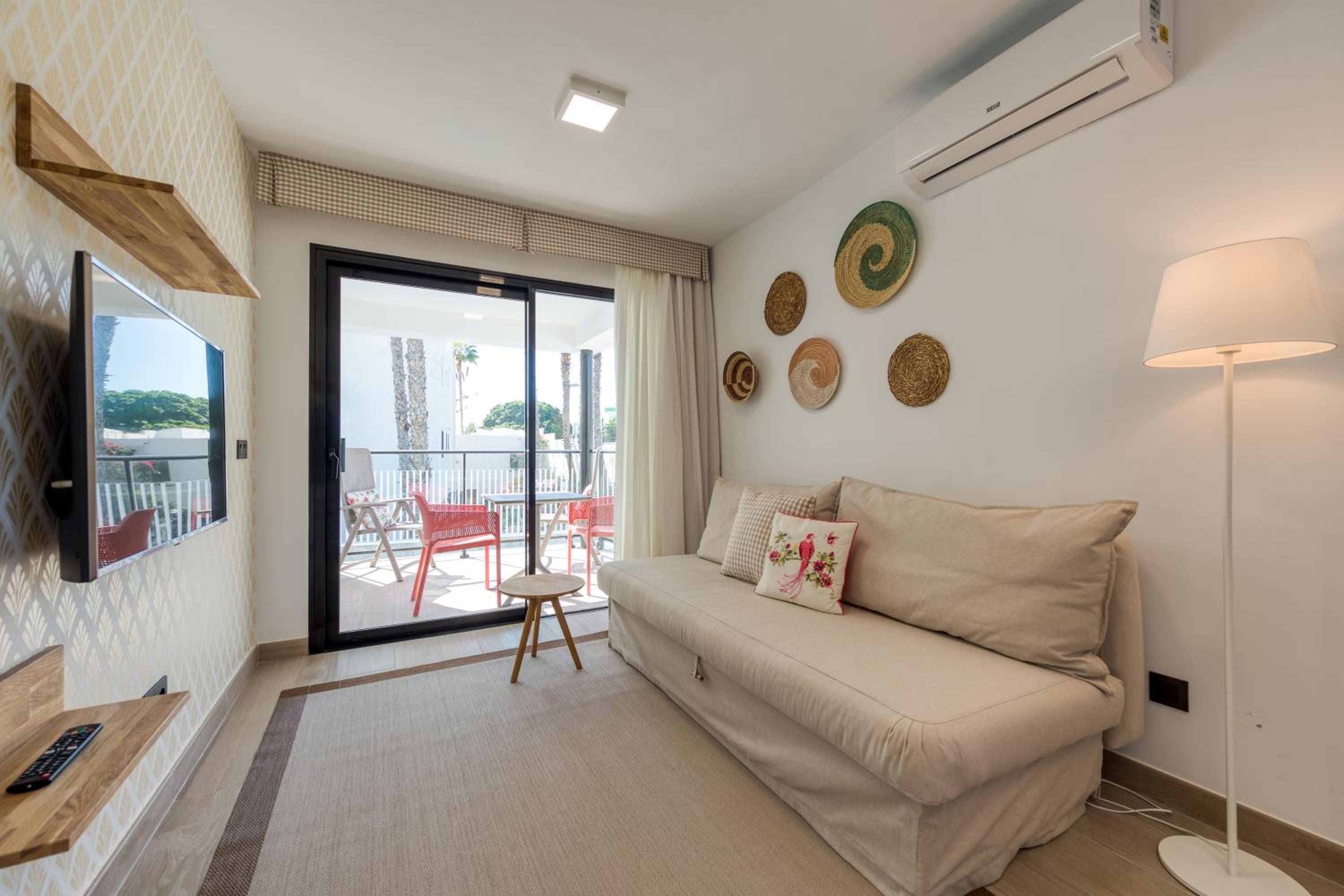 Superior Apartment photo 3
