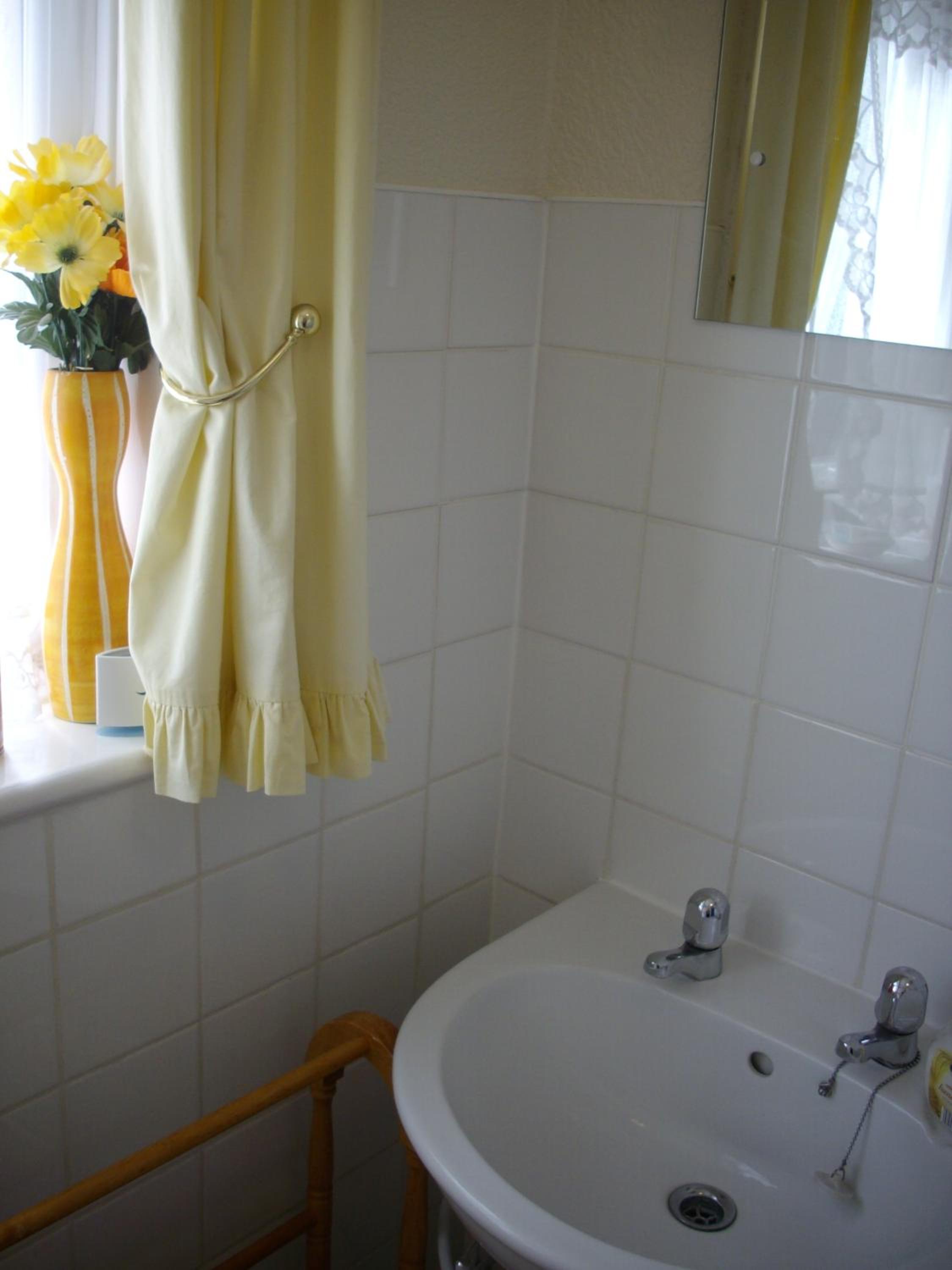 Standard Twin Room photo 3