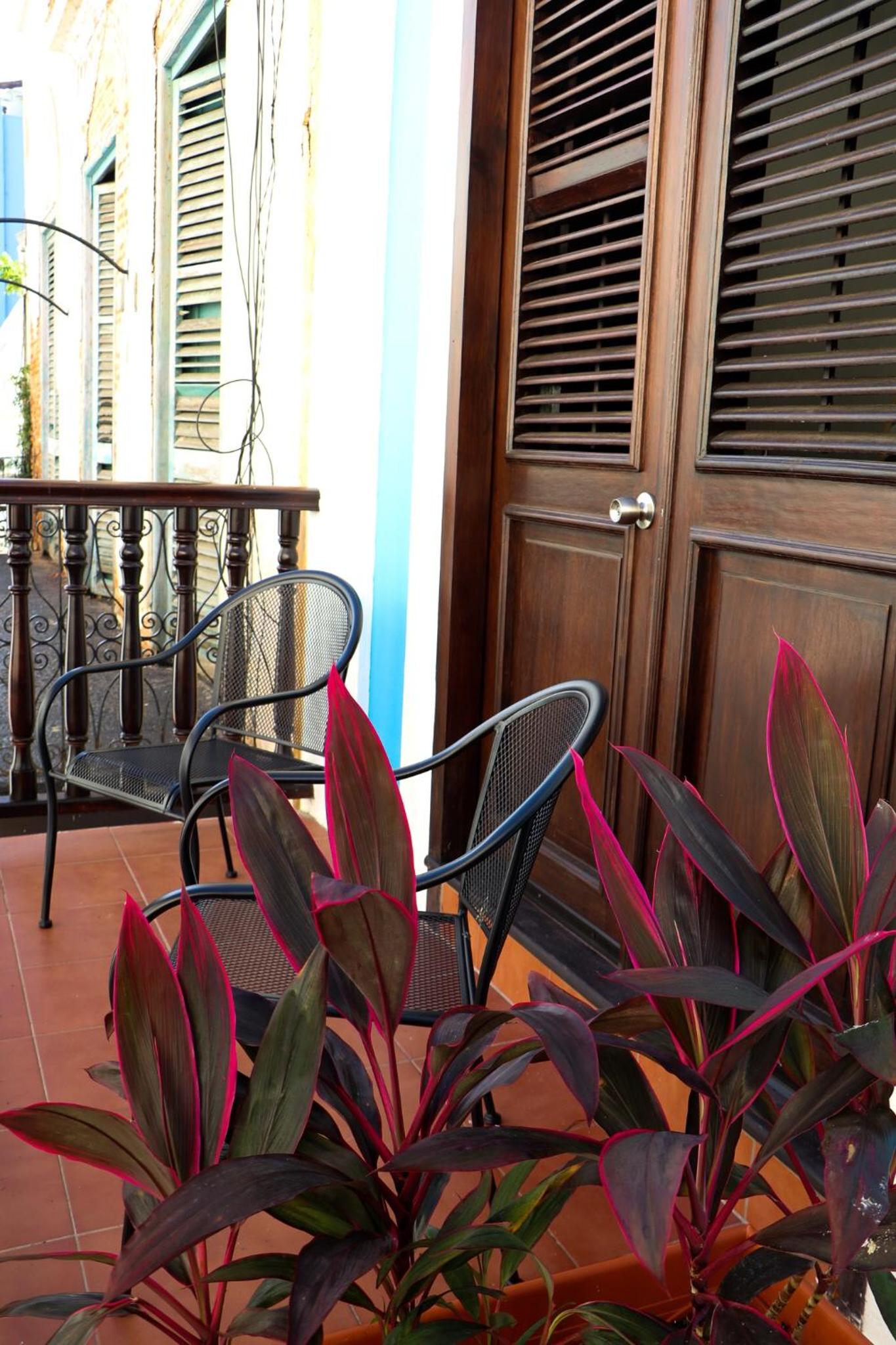 Balcony Room
