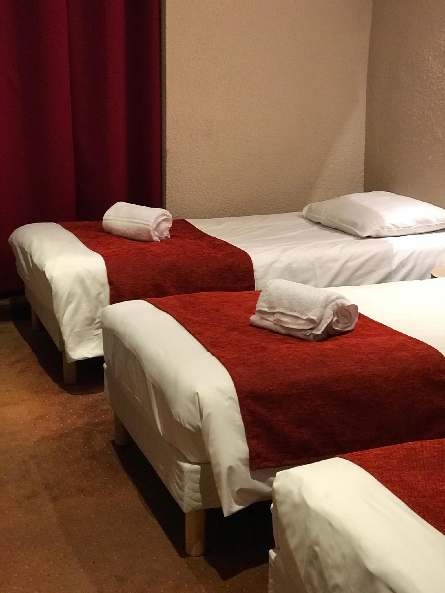 Triple Room - Photo 5