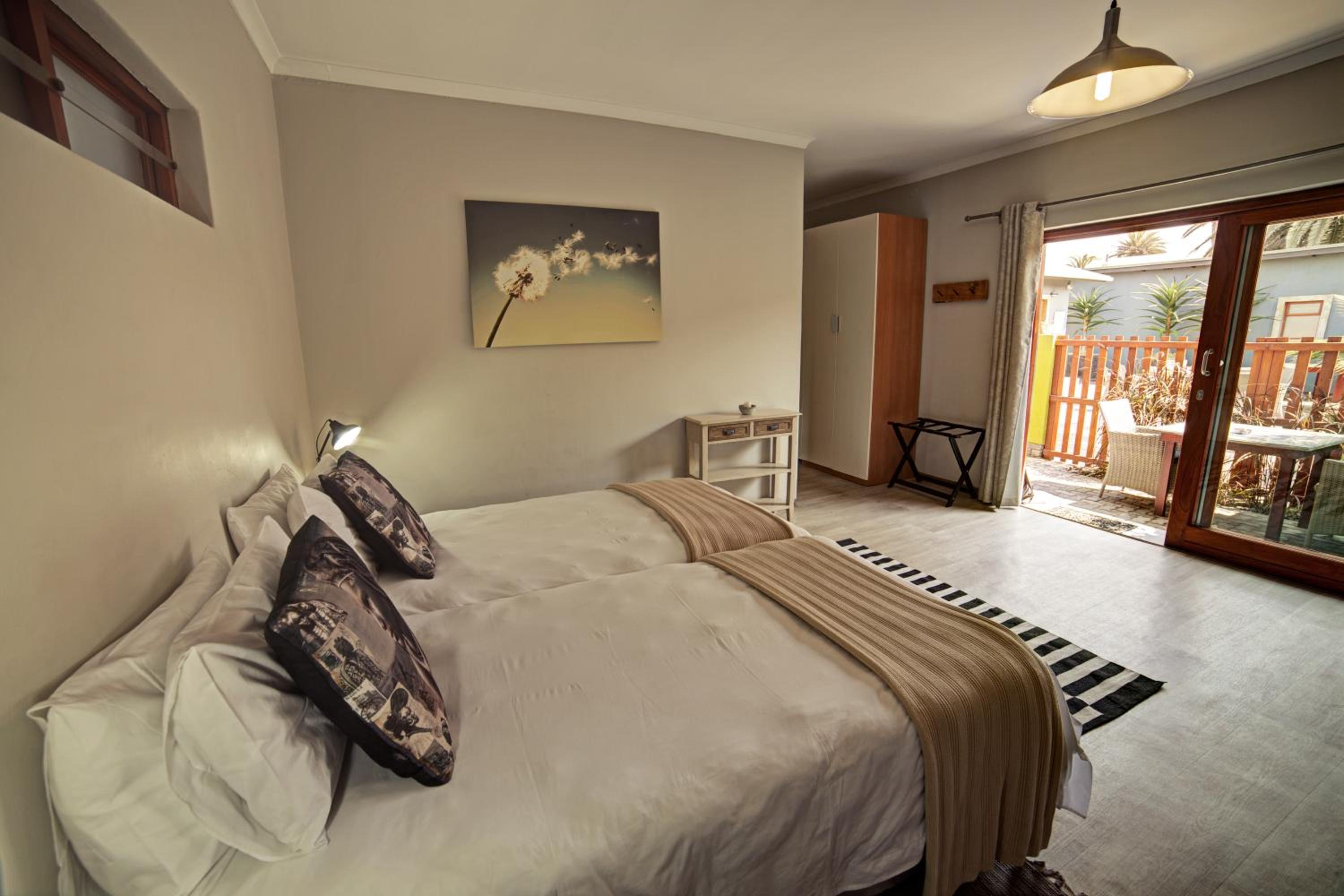 Triple Room with Terrace photo 1