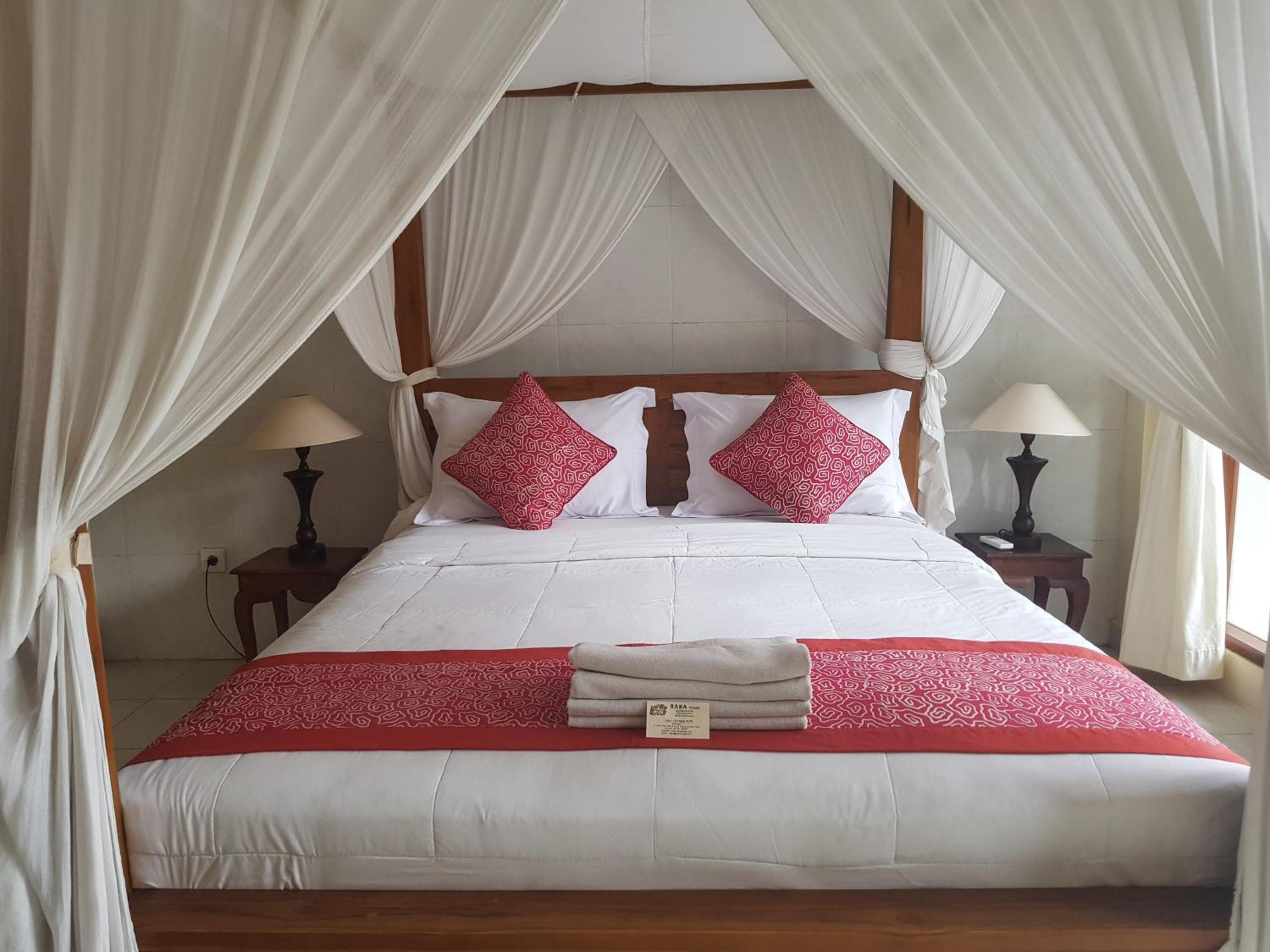 Double Room - Photo 8