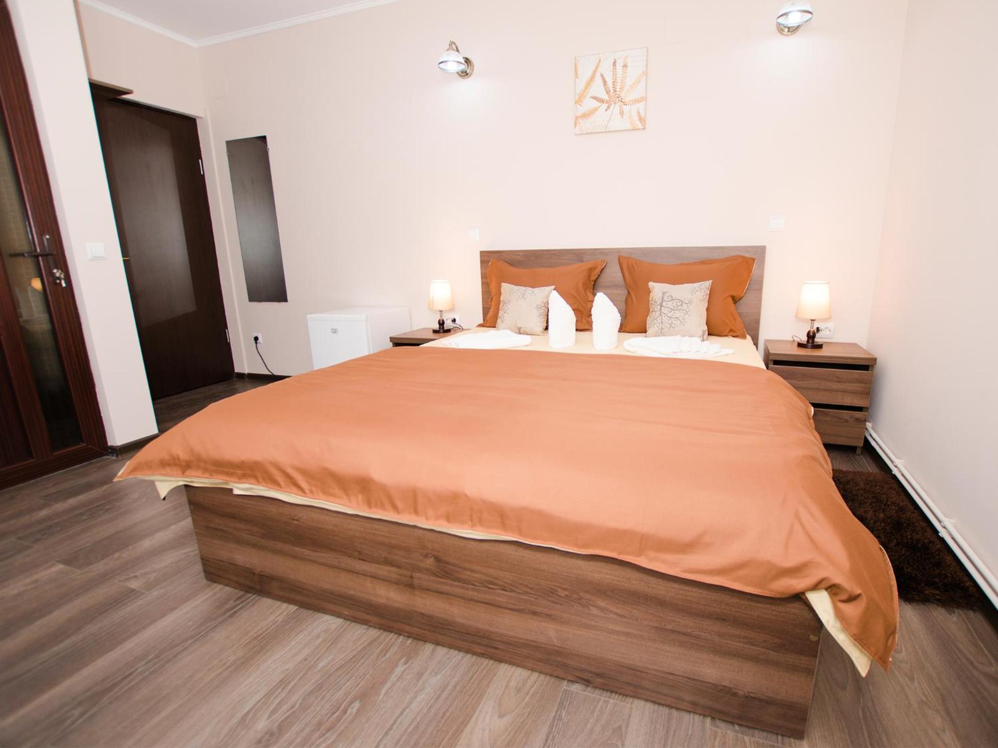 Double Room with Mountain View - Photo 15