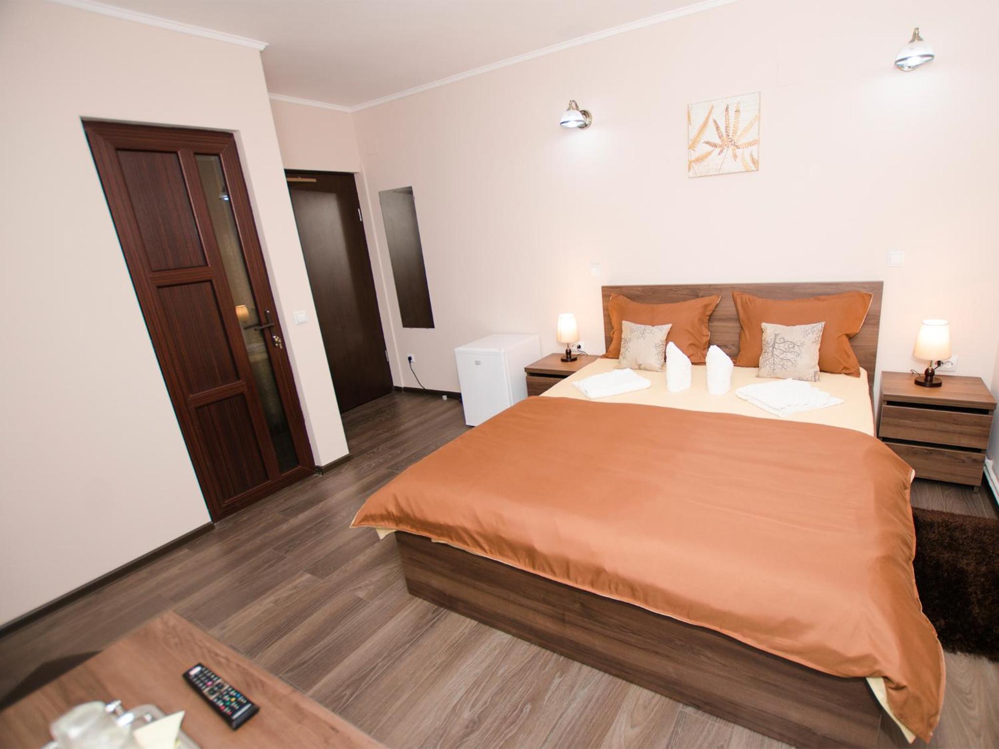 Double Room with Mountain View - Photo 17