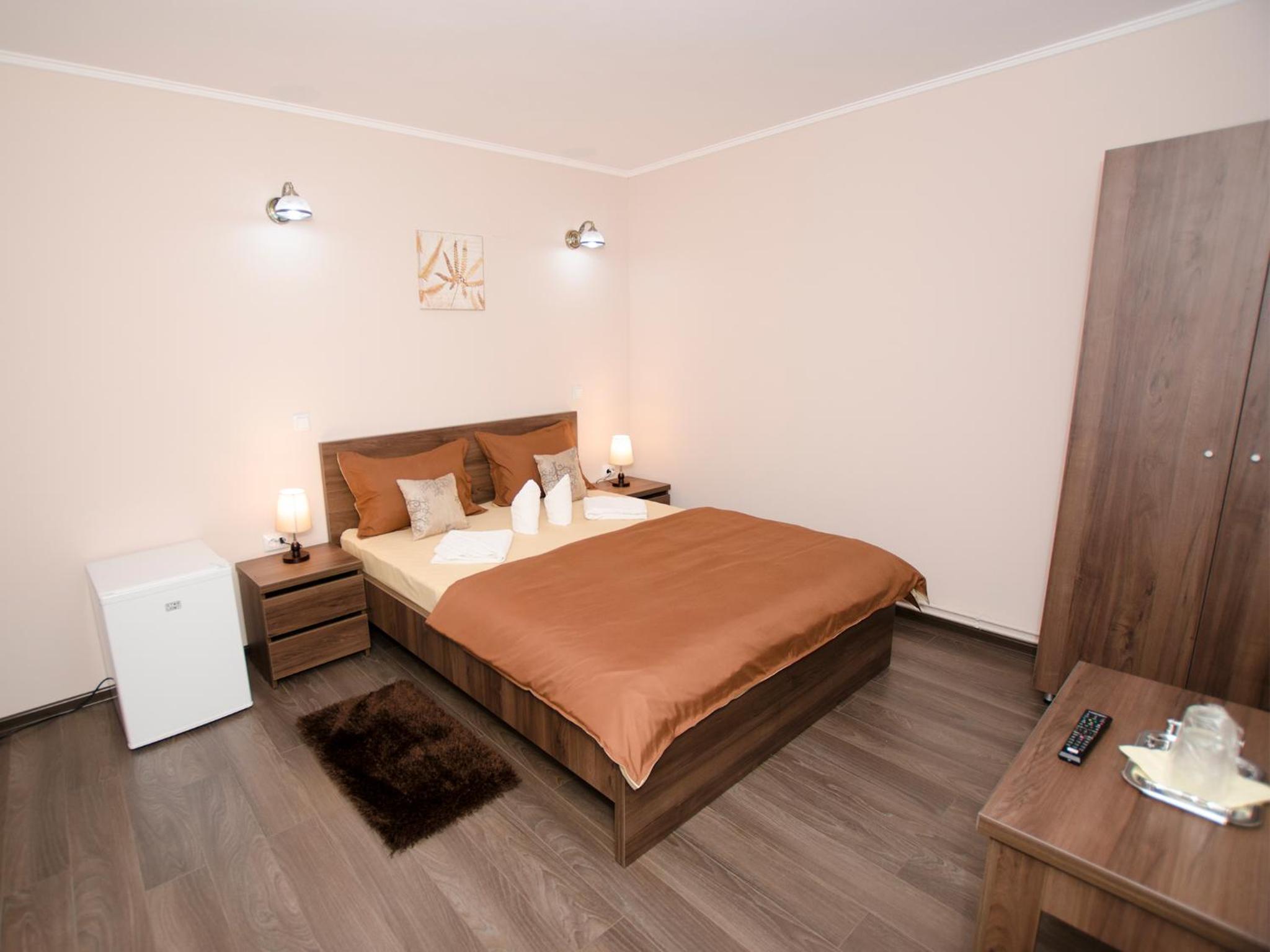 Double Room with Mountain View - Photo 14