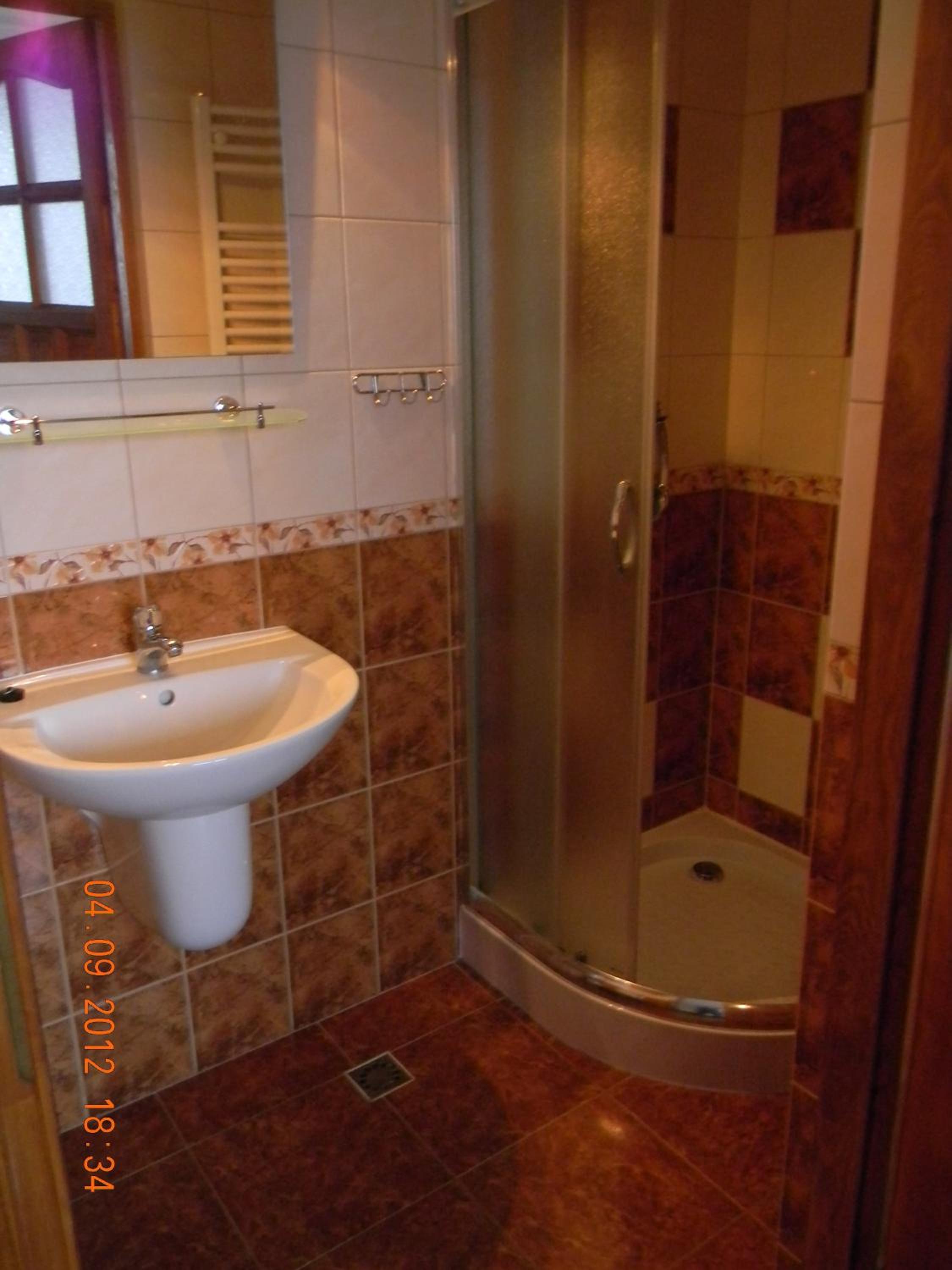 Quadruple Room - Photo 4