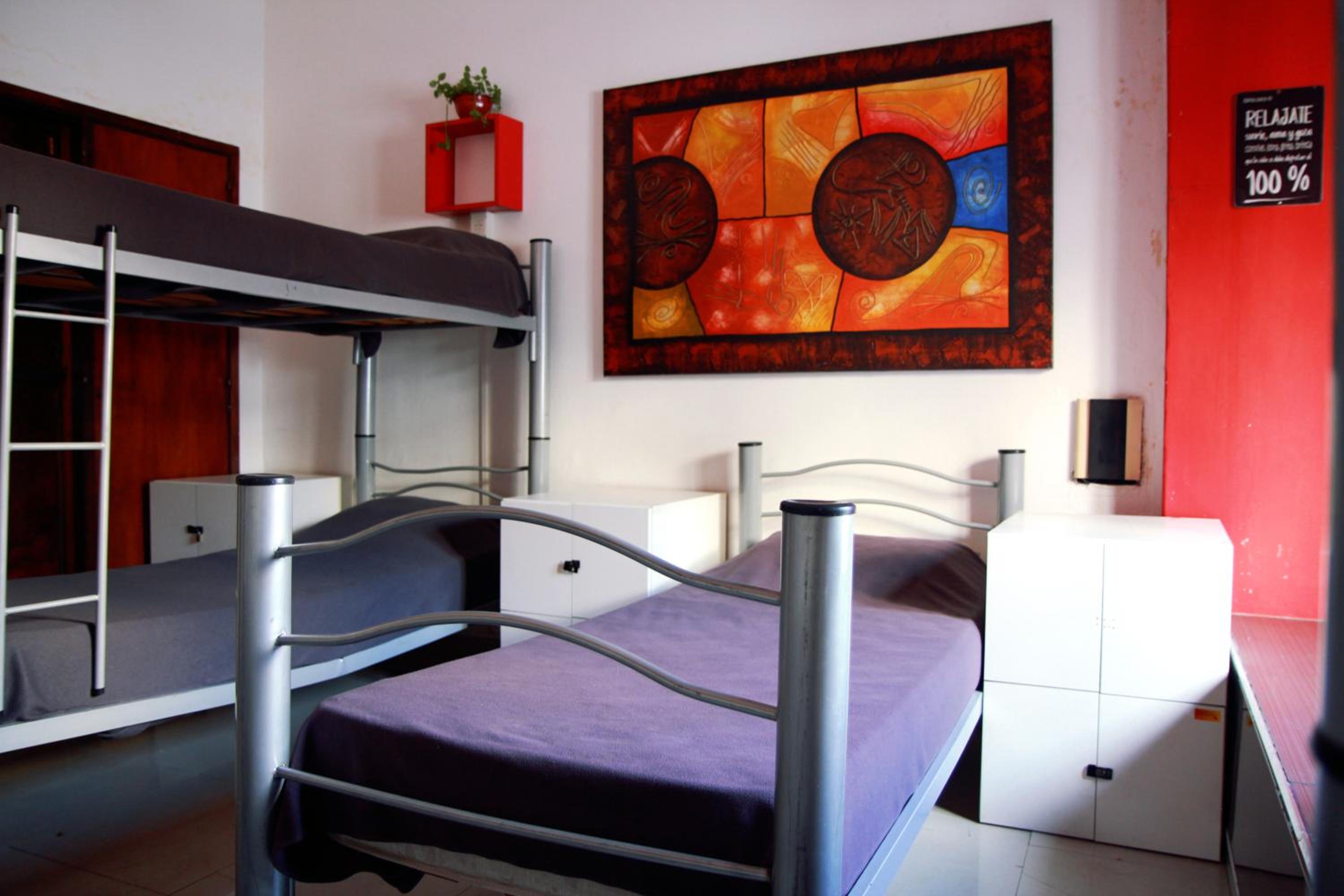 Bed in 6-Bed Female Dormitory Room photo 3
