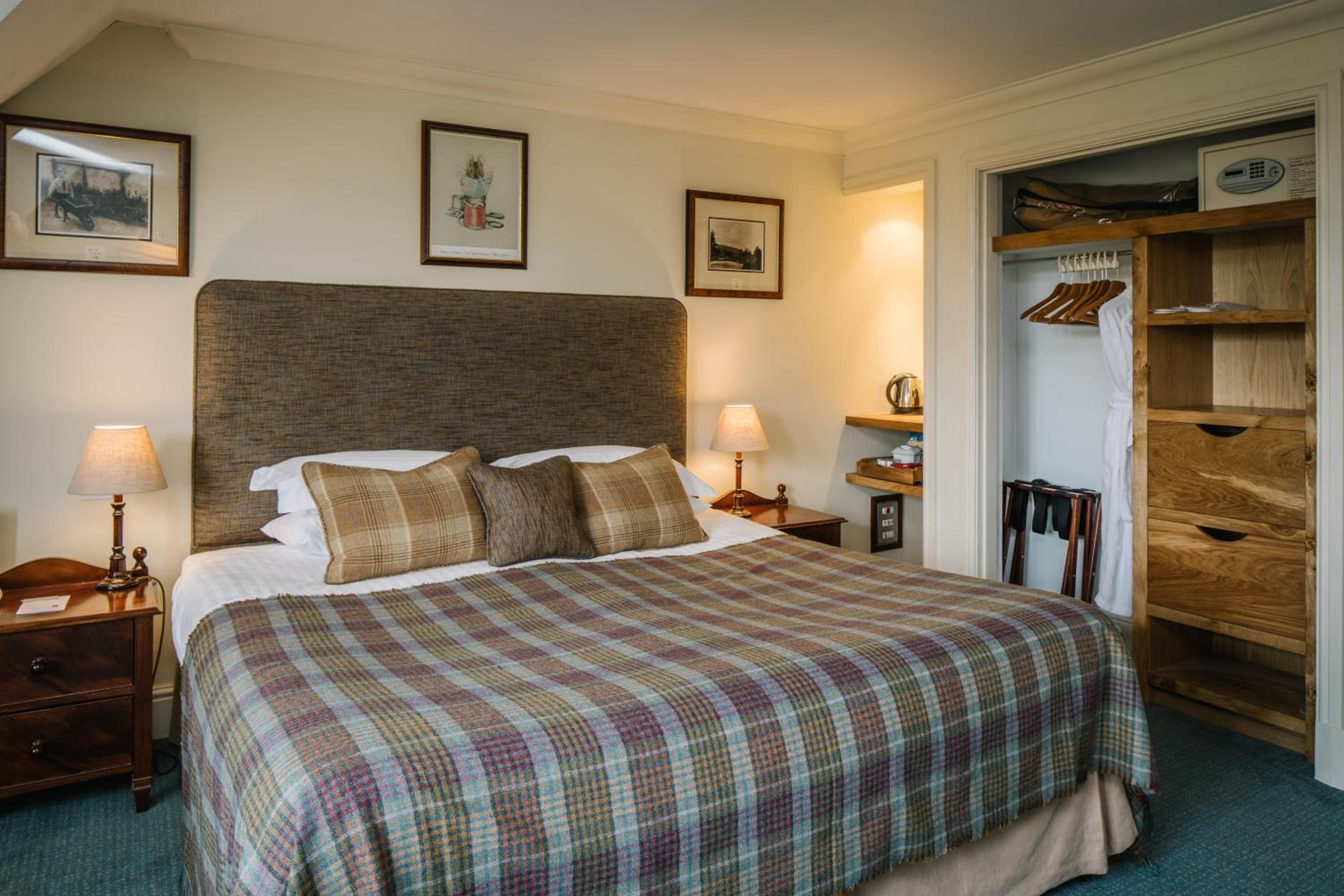 Executive Deluxe Double Room - Photo 3