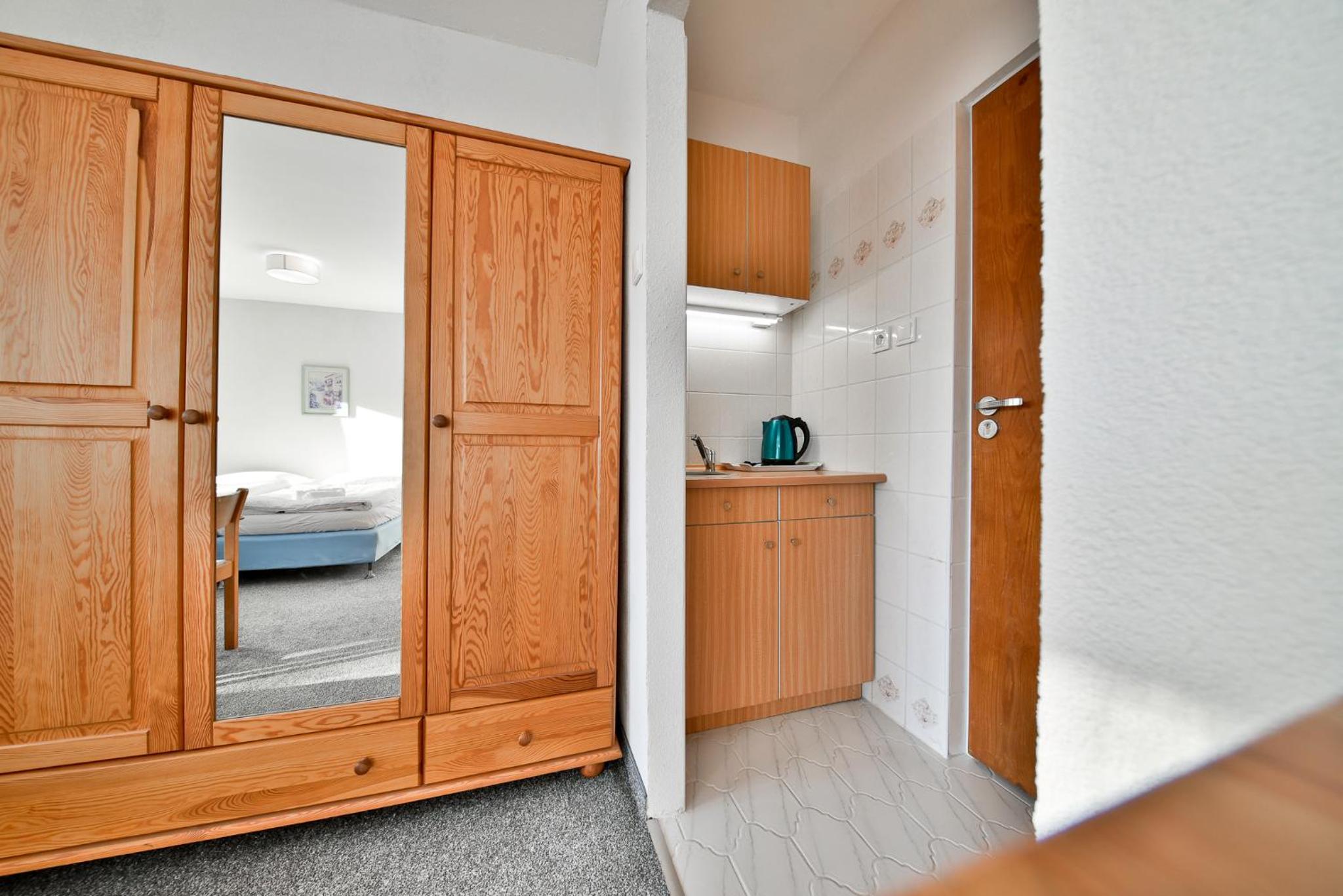 Quadruple Room with Mountain View photo 2