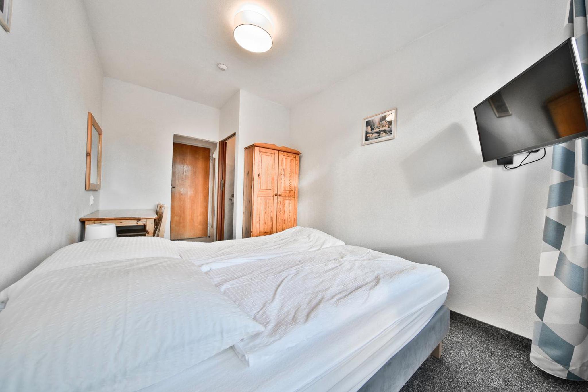 King Room with Mountain View photo 3