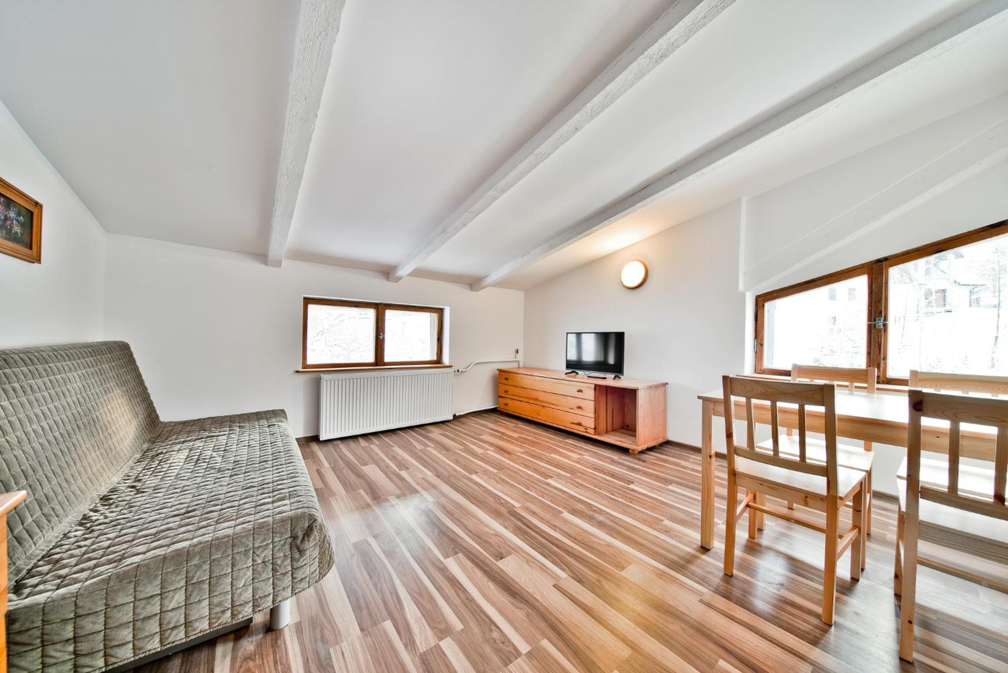Quadruple Room with Mountain View photo 1
