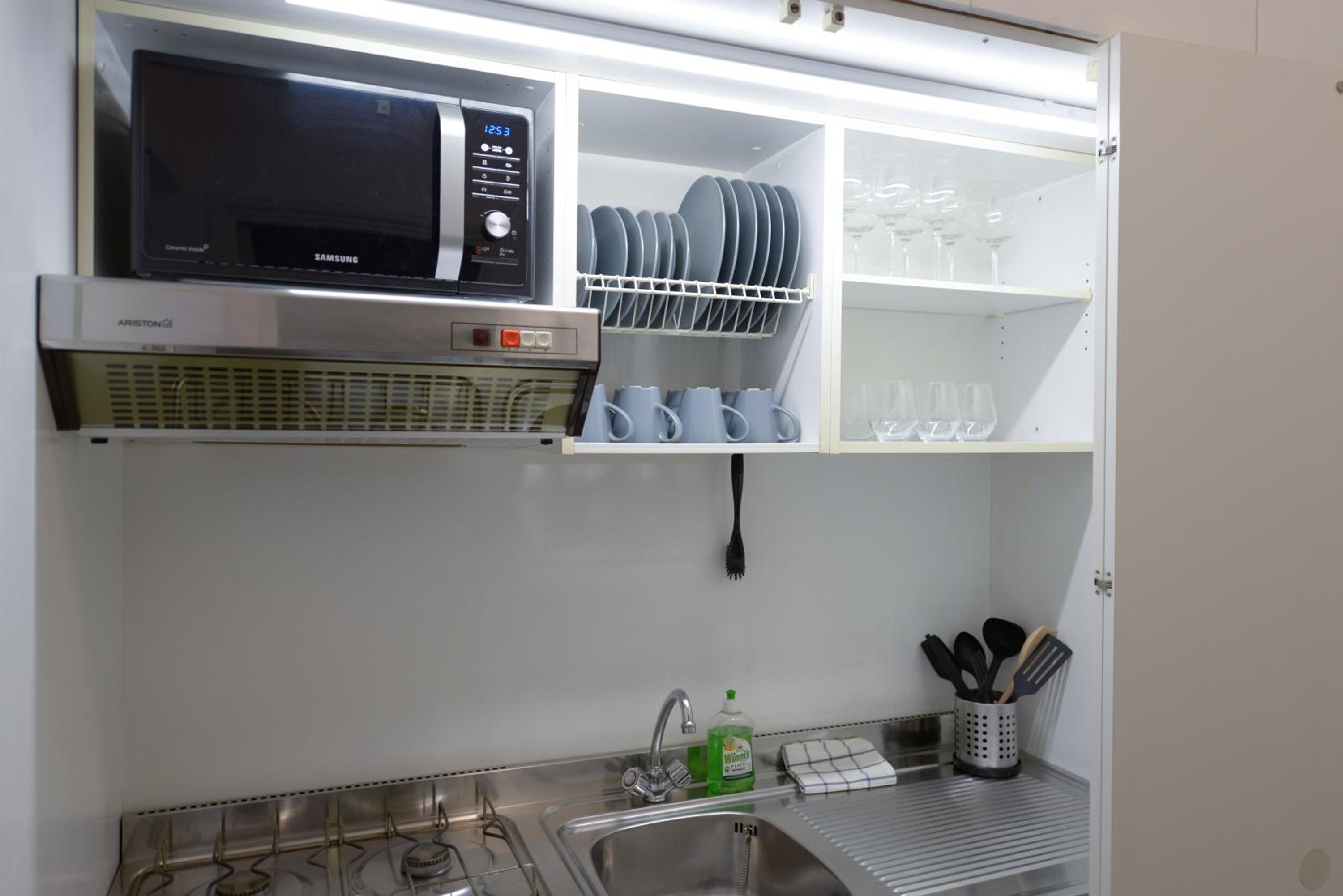 Deluxe Two-Bedroom Apartment - Address: Via Belsiana 31 photo 2