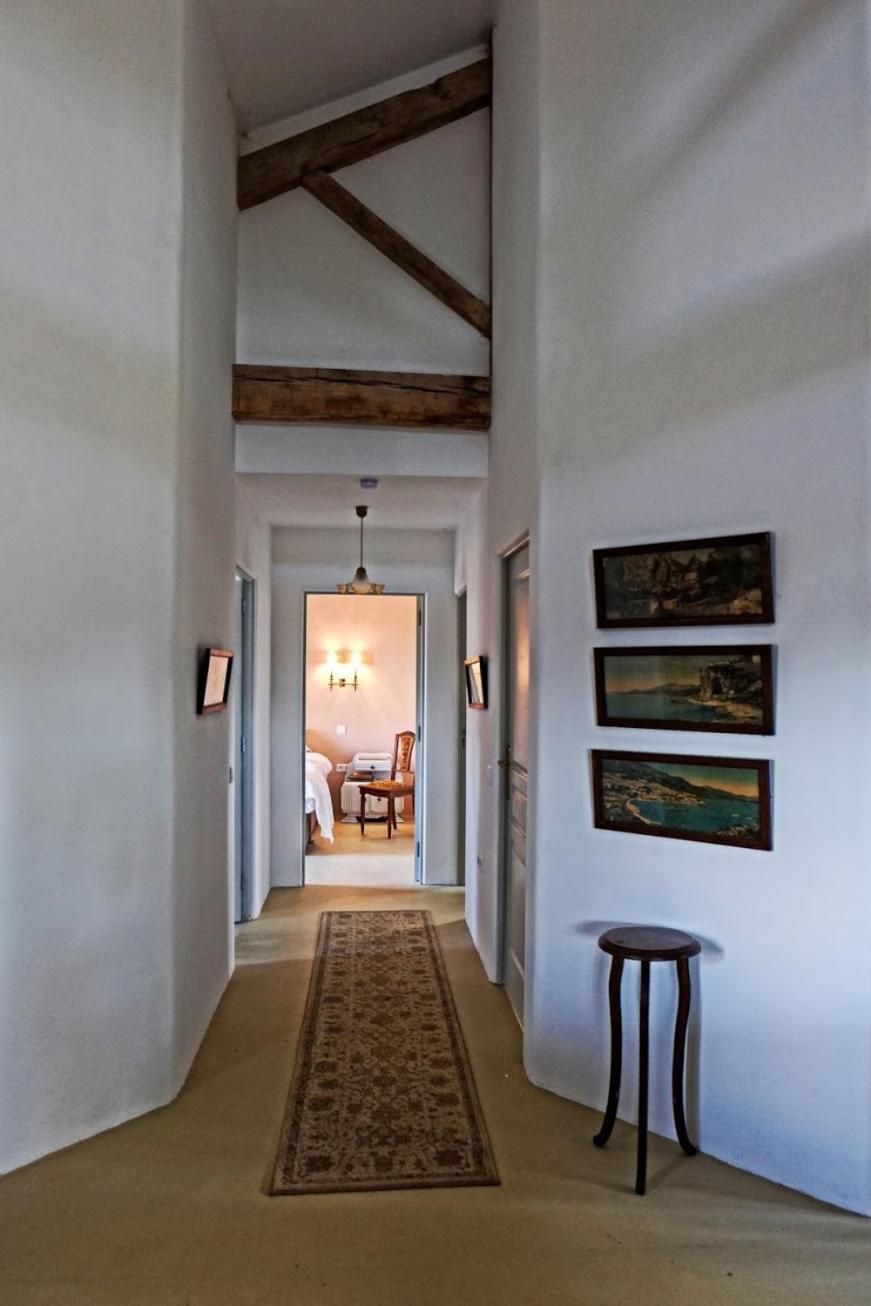 Three-Bedroom Suite photo 1