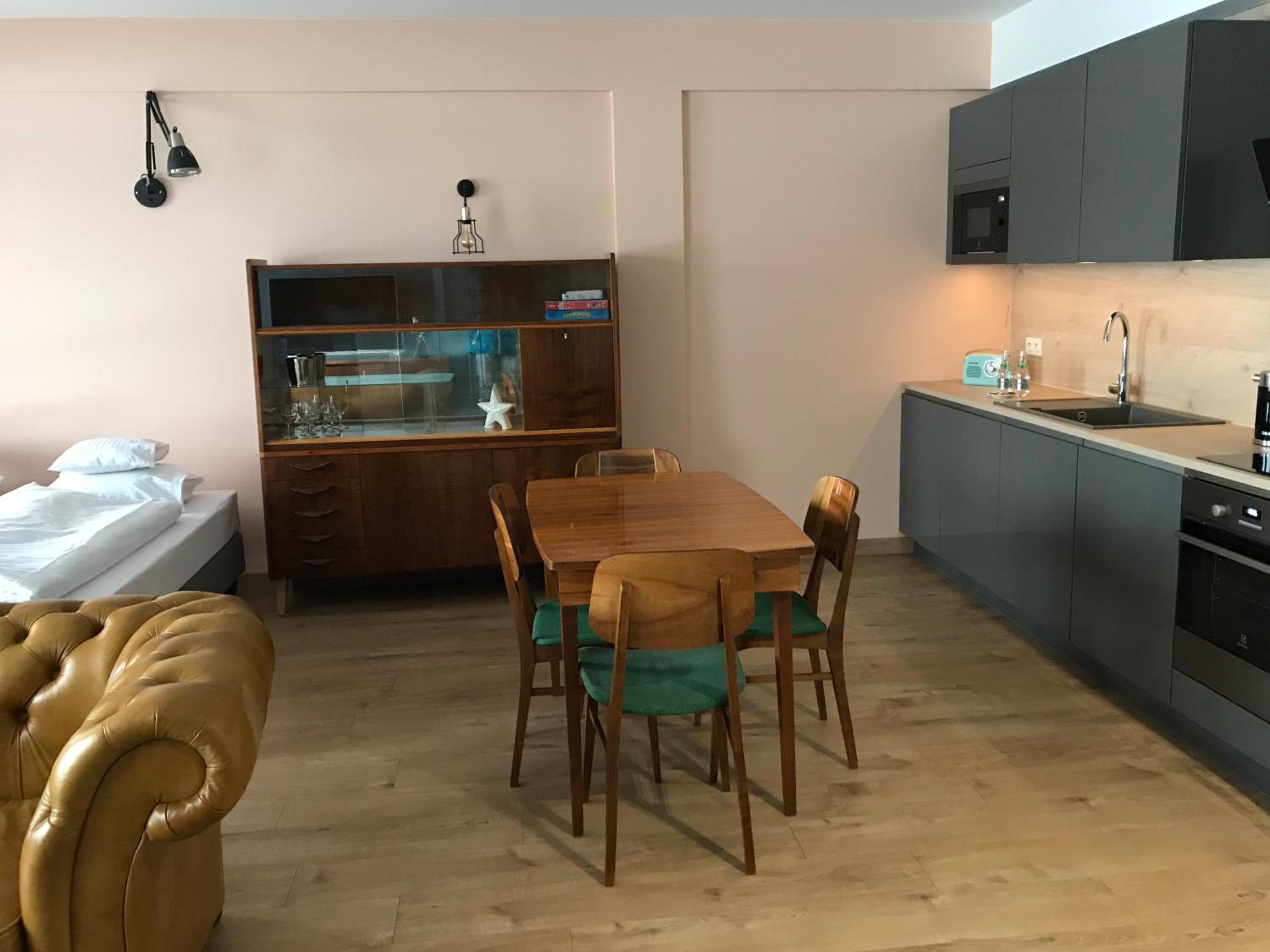 Deluxe Apartment - Photo 12