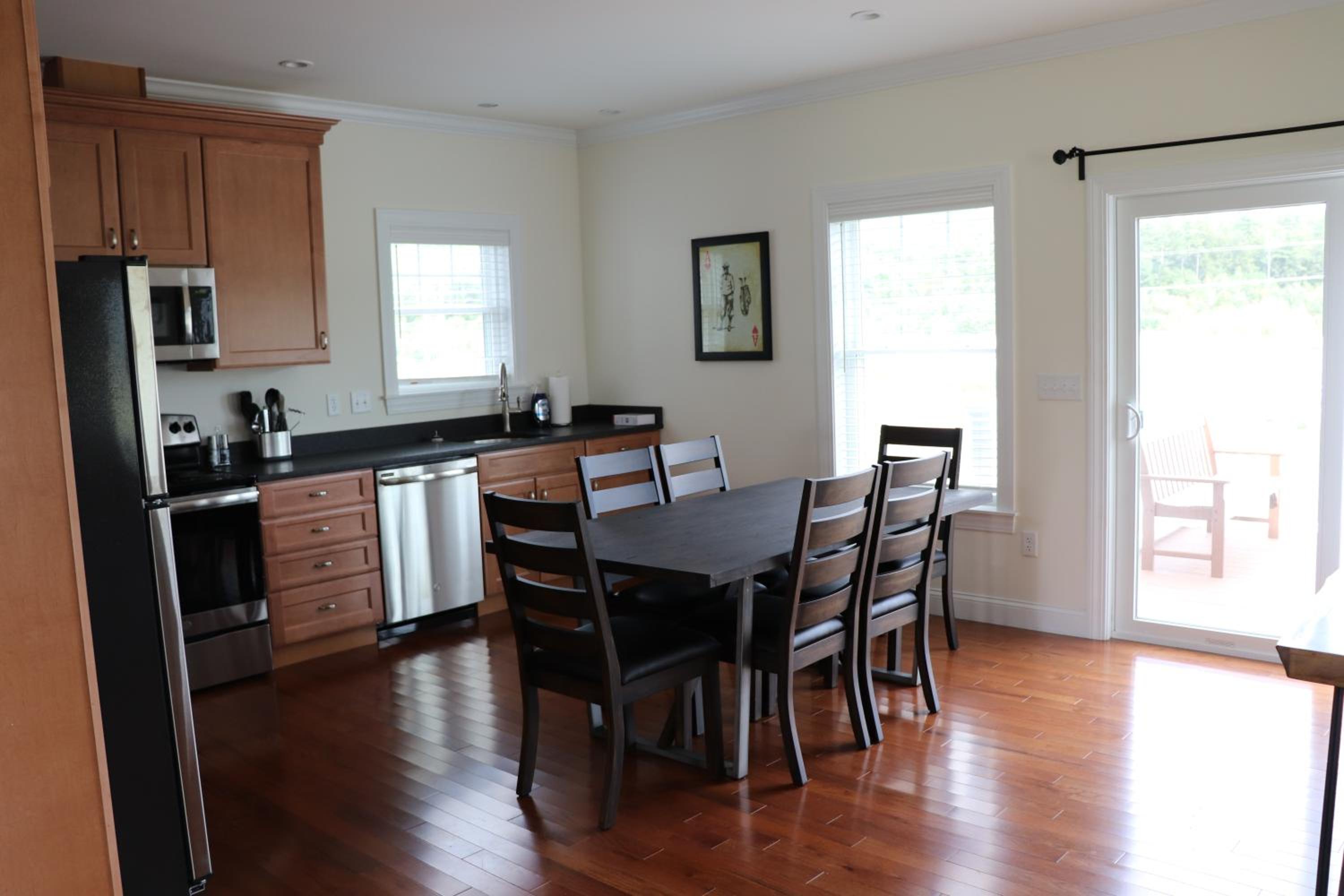 Four-Bedroom House photo 2
