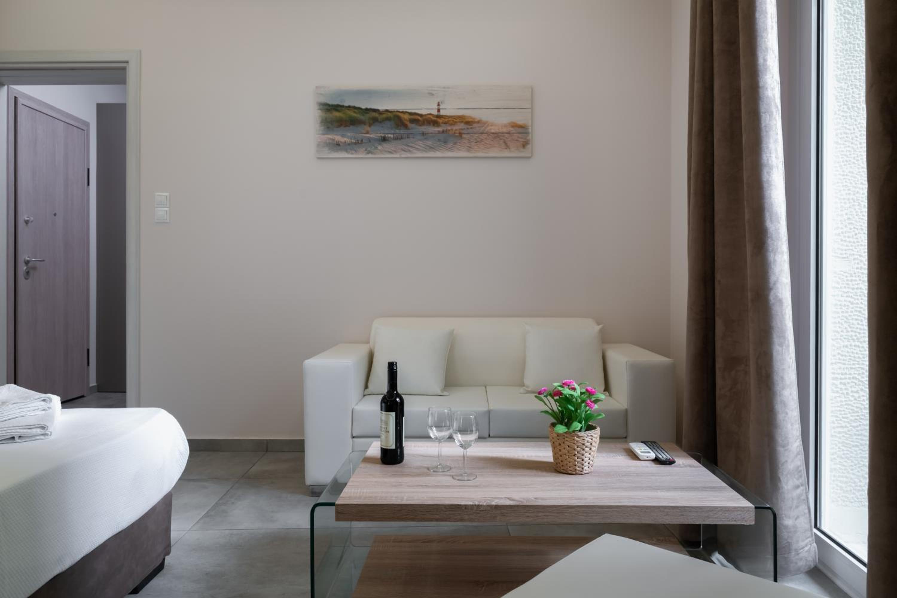 Superior Apartment photo 3