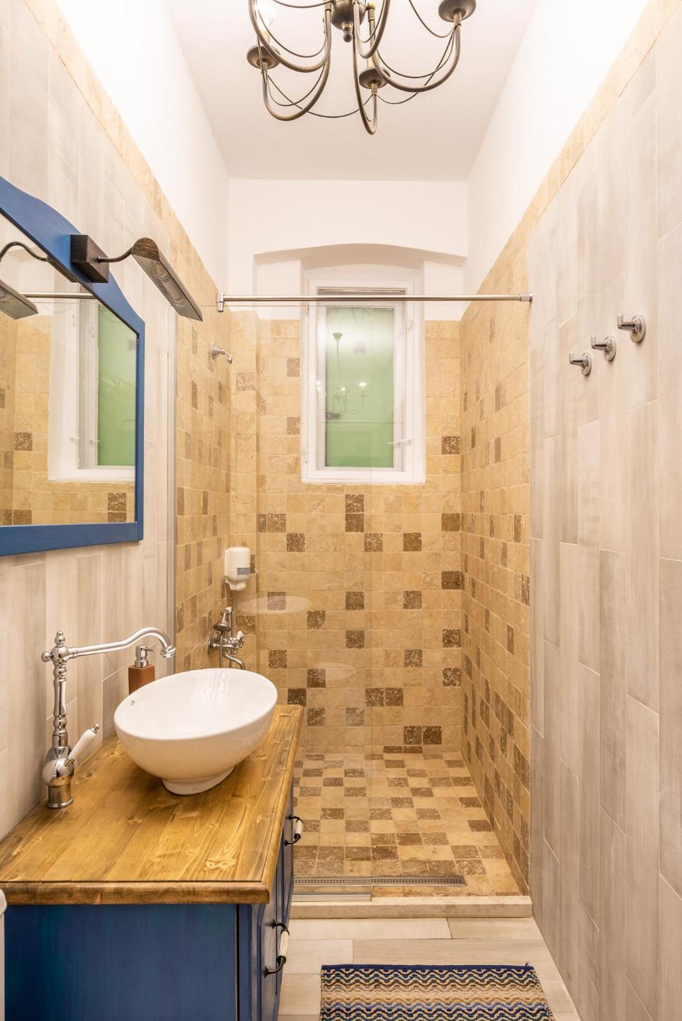 Two-Bedroom Apartment - Photo 11