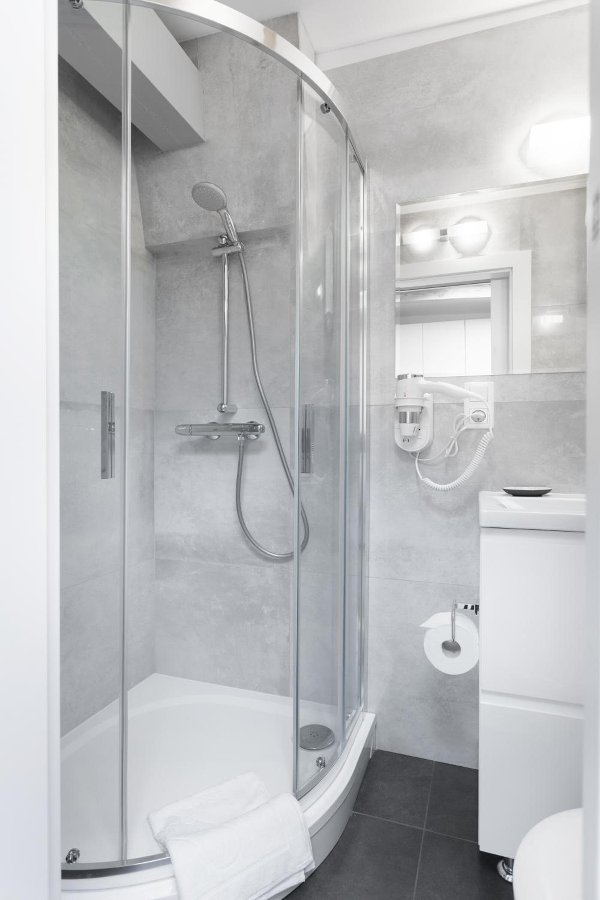 Apartment - Photo 1