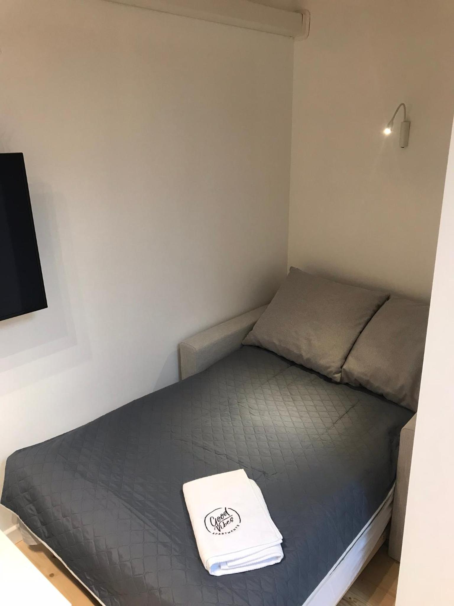 Apartment - Photo 2