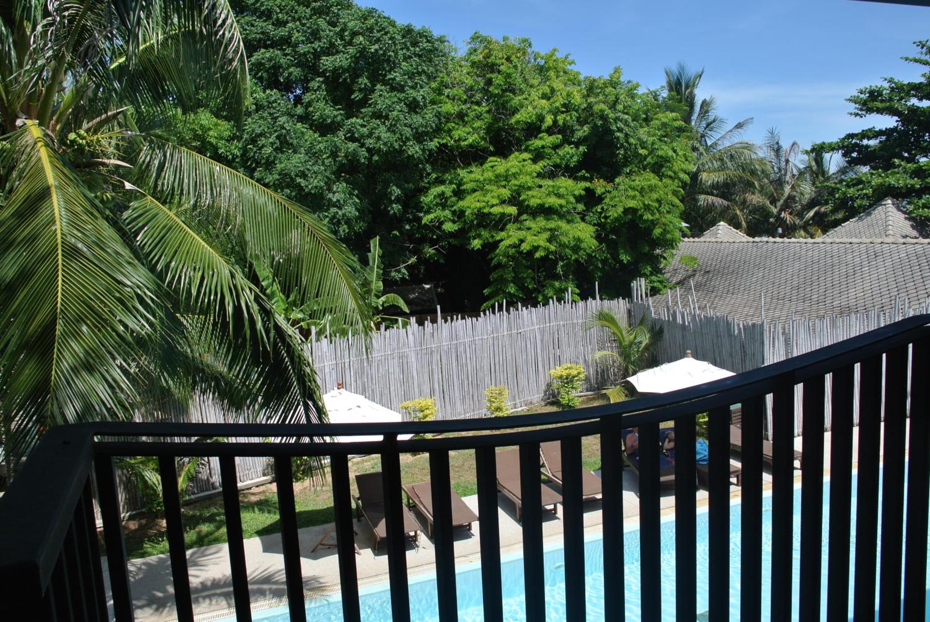 Deluxe Double or Twin Room with Pool View photo 3