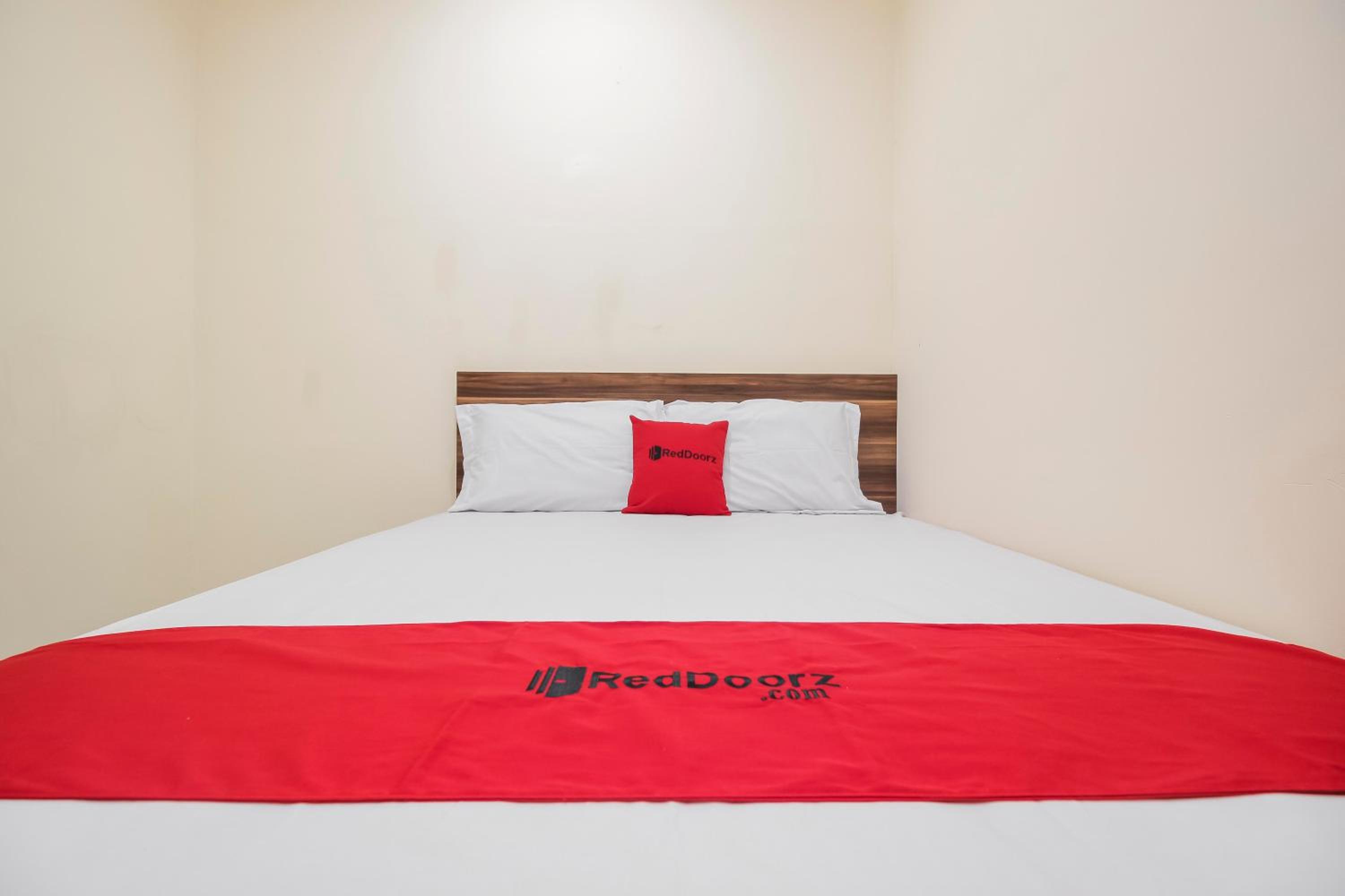 Double Room - Photo 7