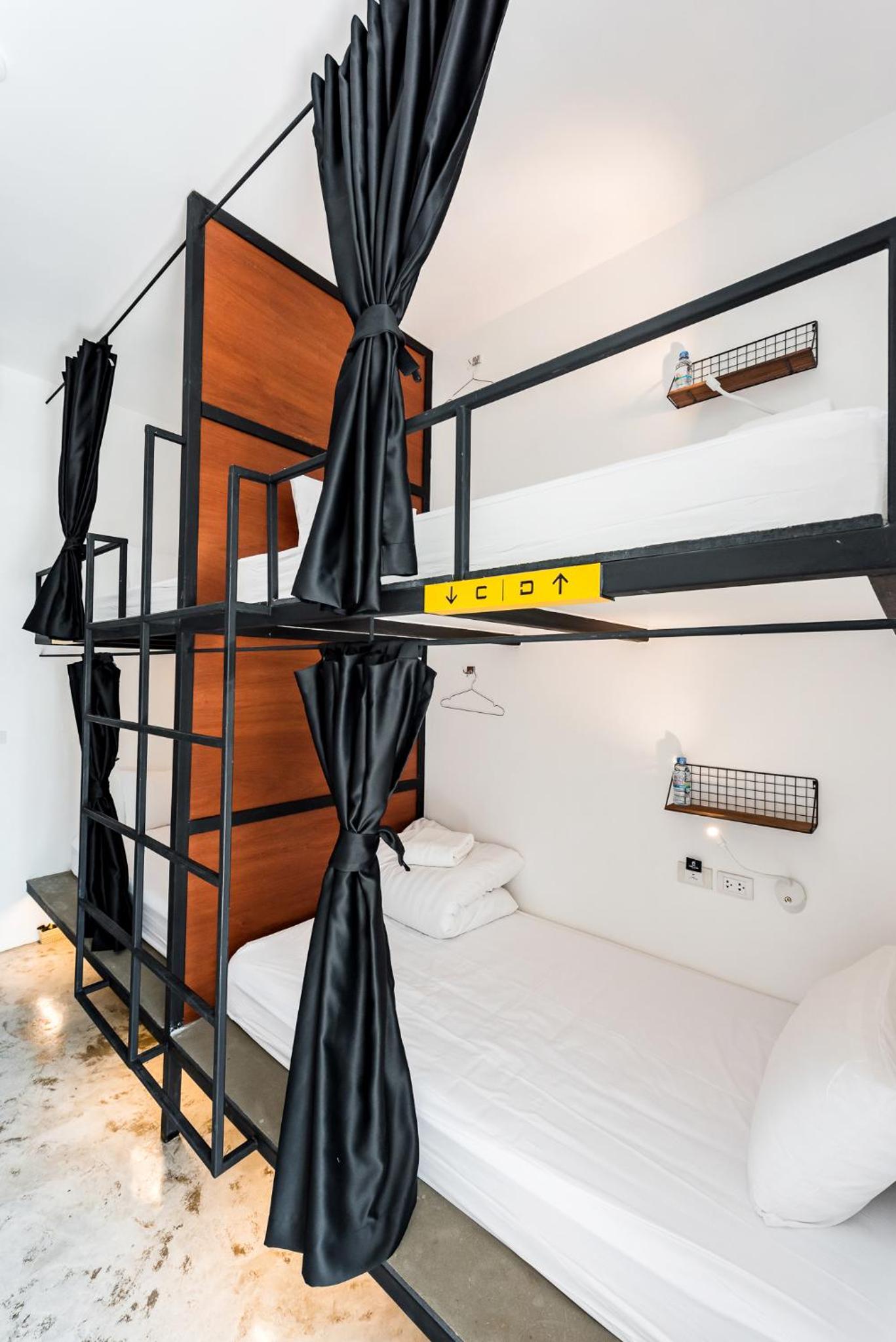 Bed in 4-Bed Female Dormitory Room photo 1