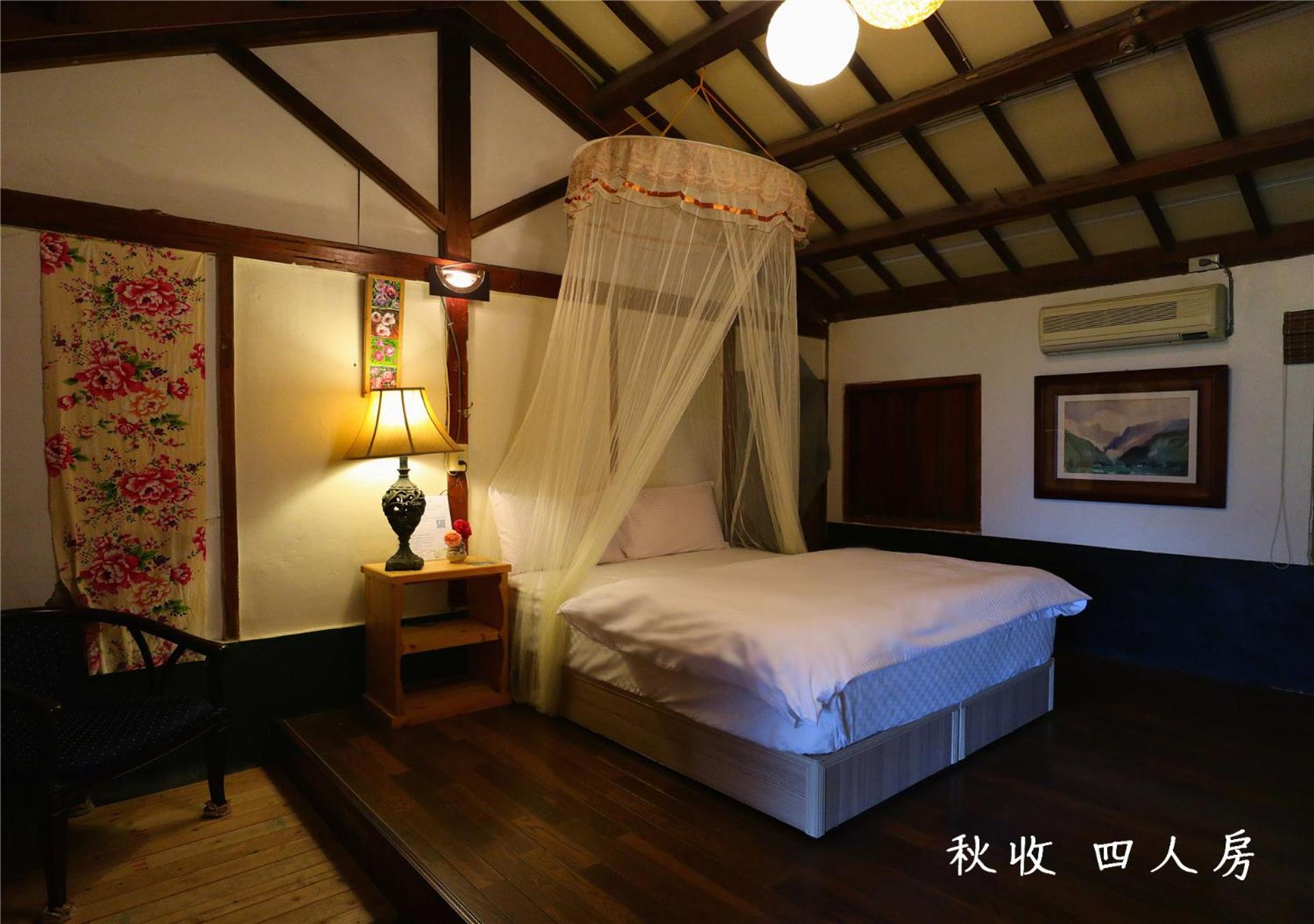 Classic Quadruple Room photo 1