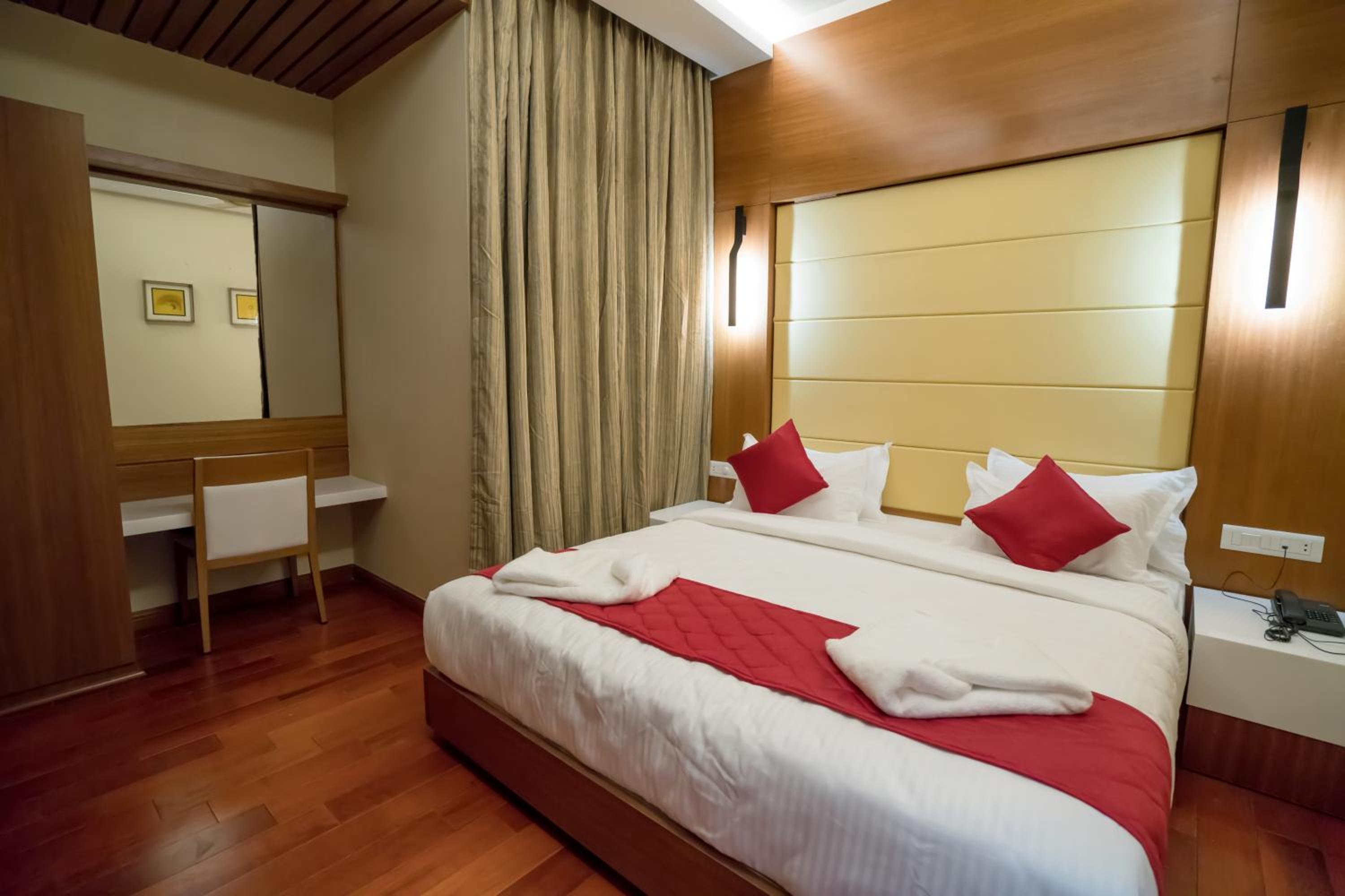 Deluxe Room - Photo 1