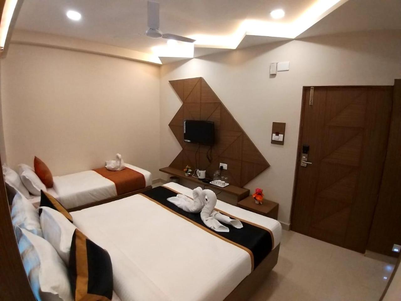 Economy Double Room - Photo 2