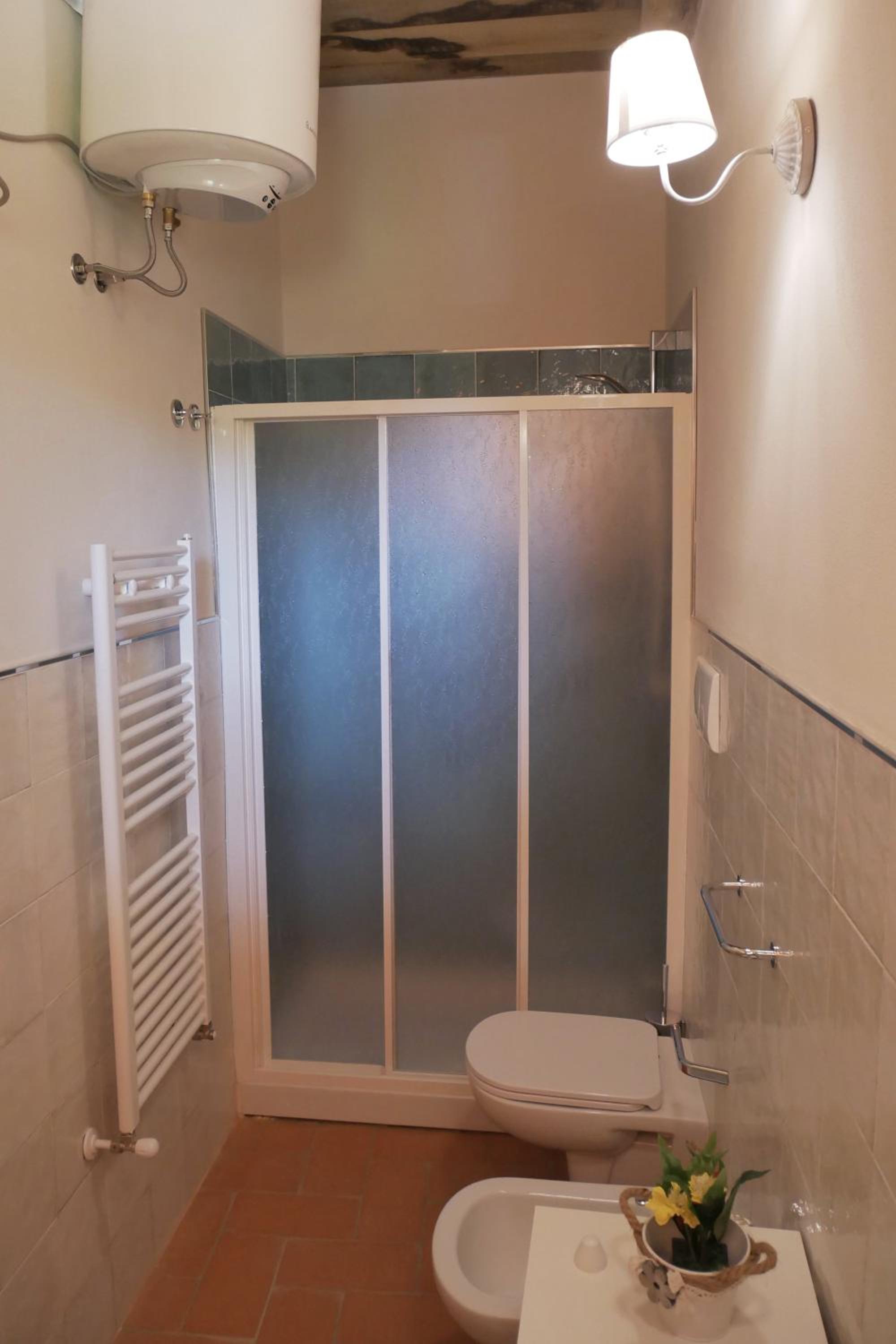 Deluxe Double Room (2 Adults + 1 Child) photo 2