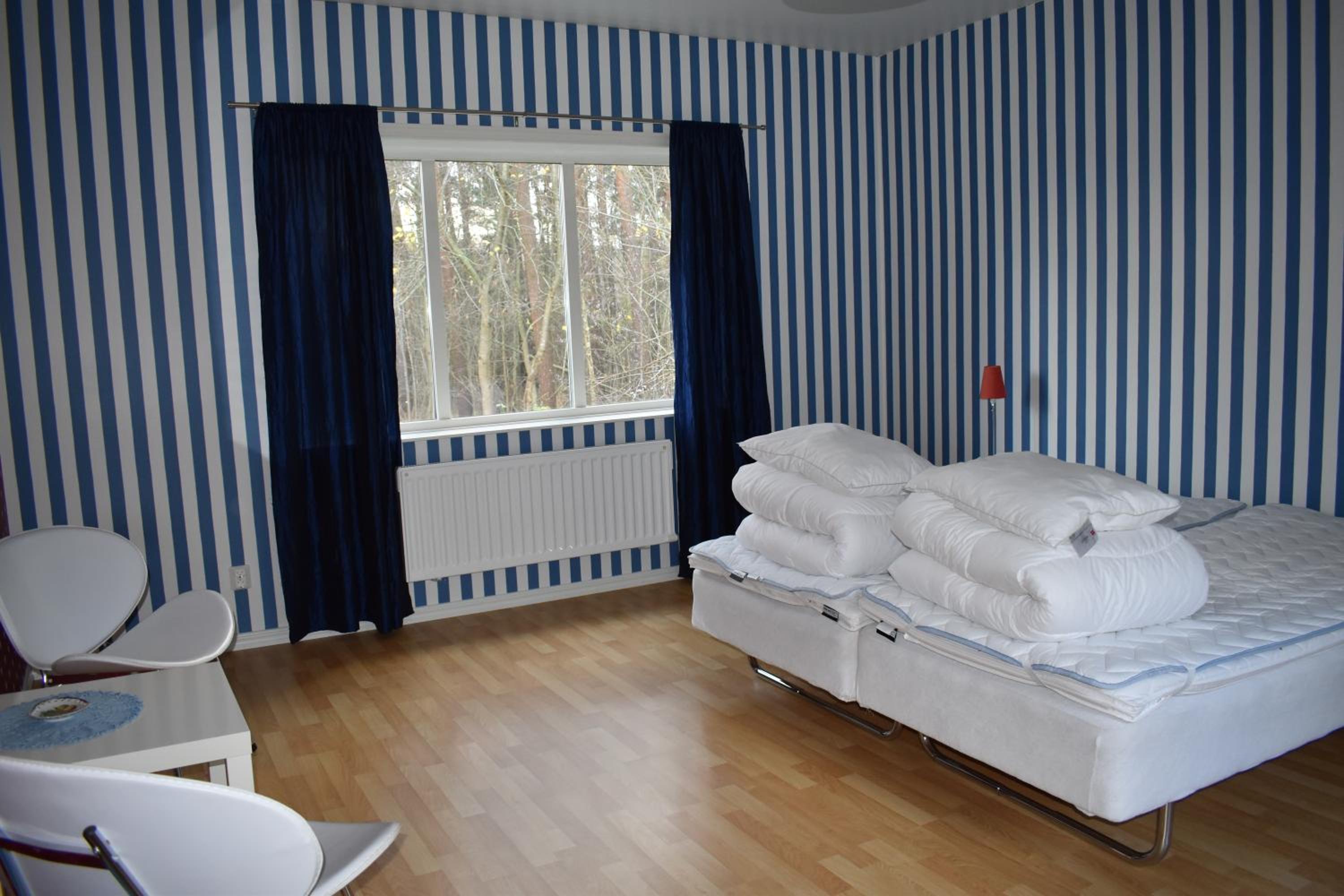 Standard Double Or Twin Room With Shared Bathroom photo 2
