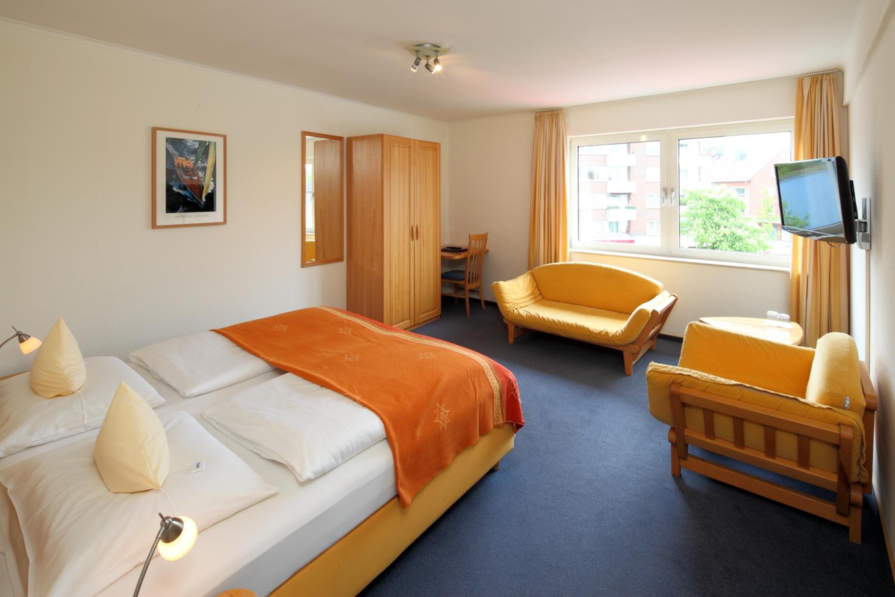 Double Room - Photo 2