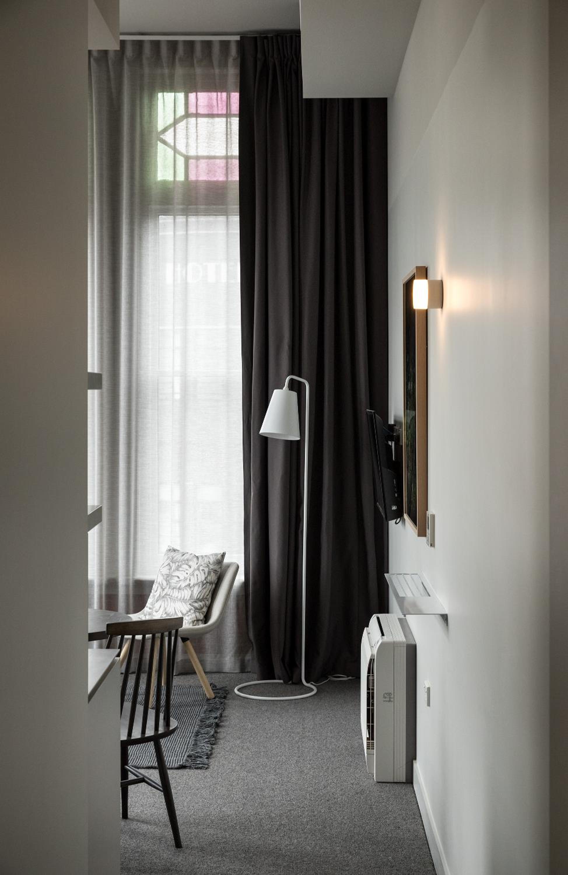 2 Bed Room Apartment photo 3