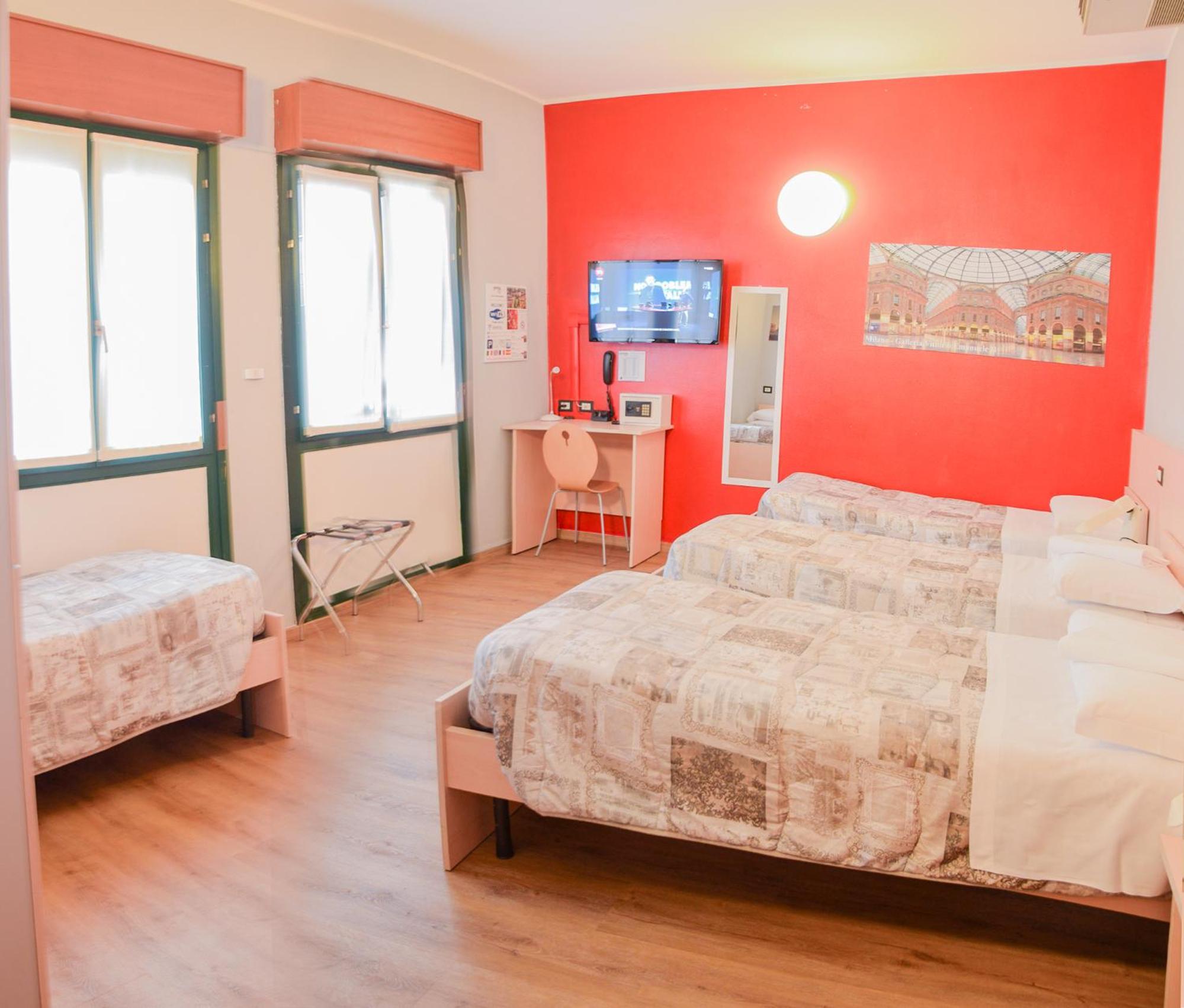 Quadruple Room - Photo 2