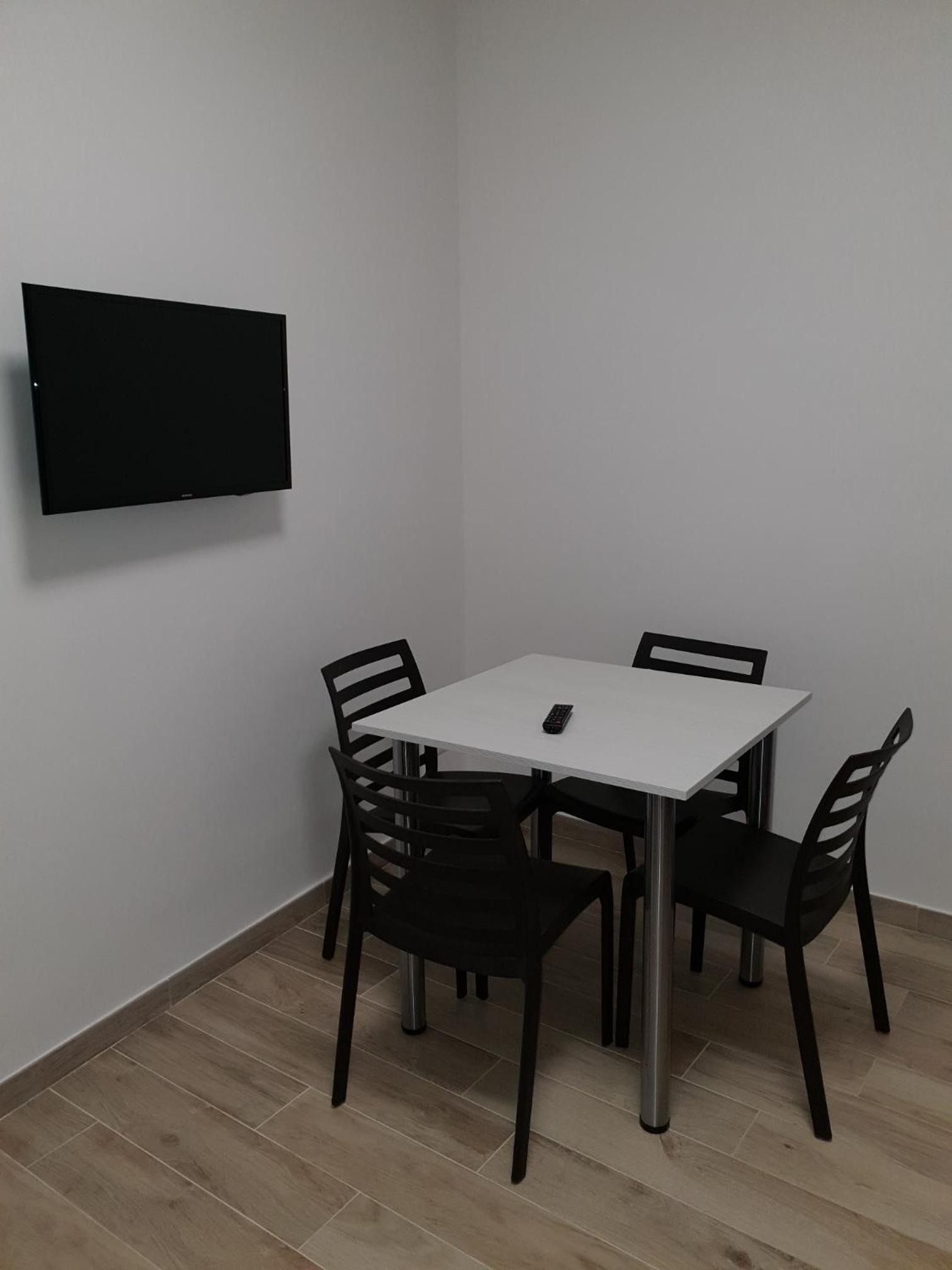 Apartment - Photo 3