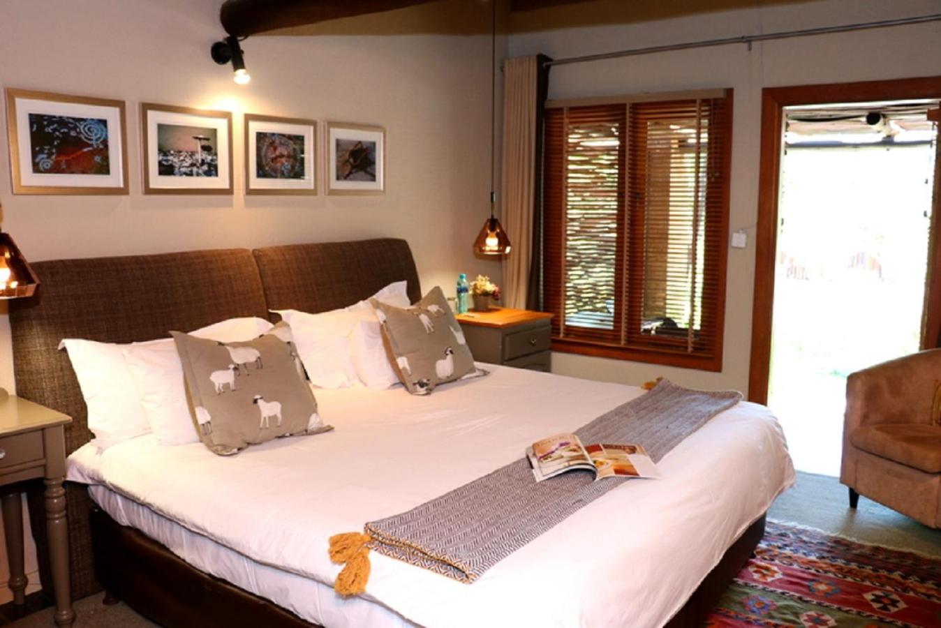 Standard Double or Twin Room - Photo 2