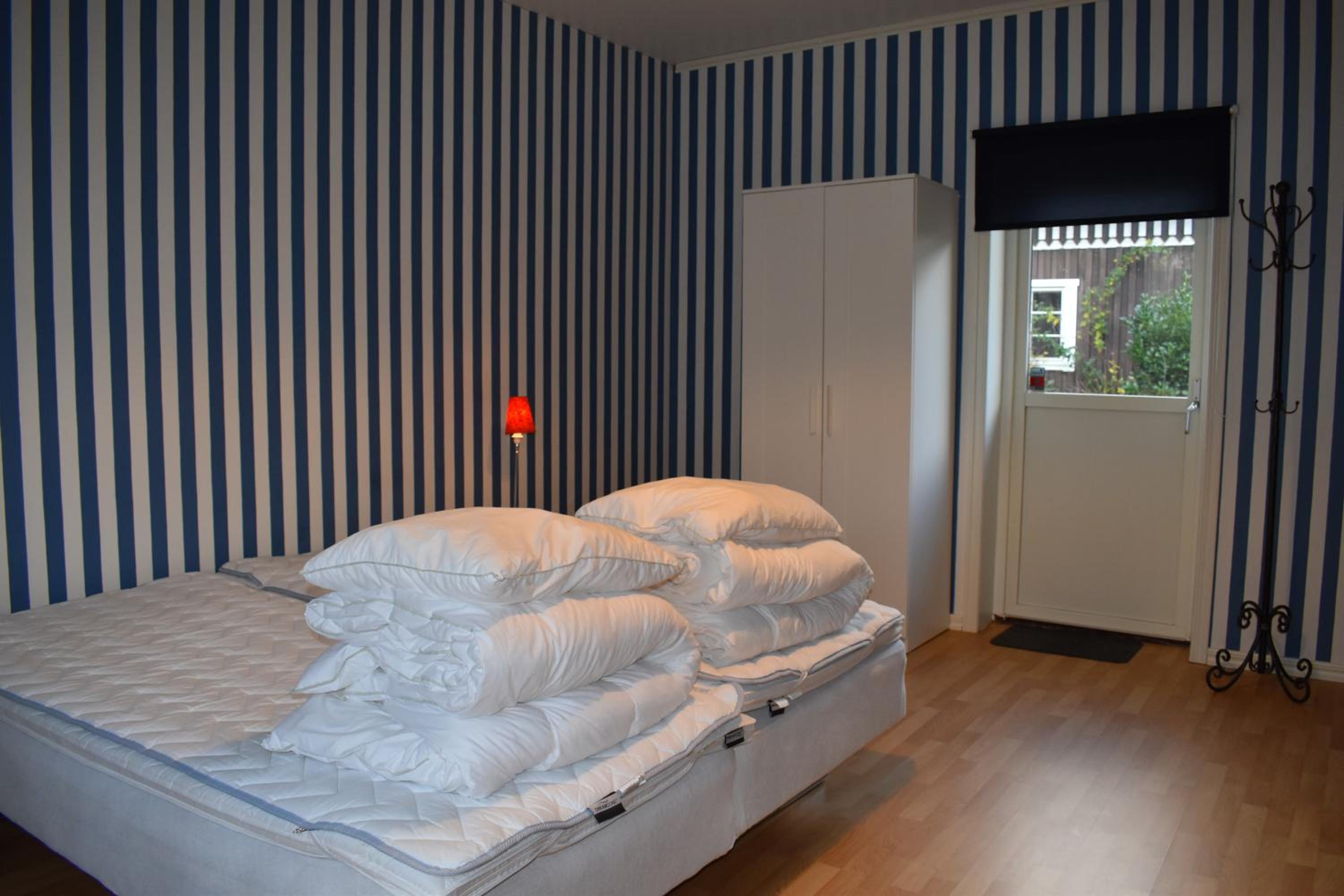 Superior Double Or Twin Room With Shared Bathroom photo 1