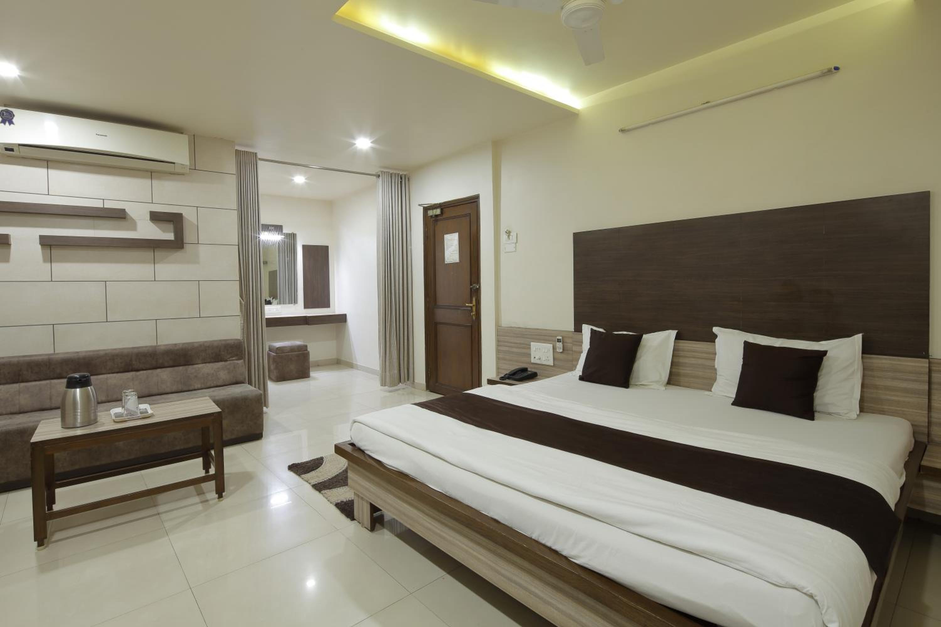 Executive Suite photo 1