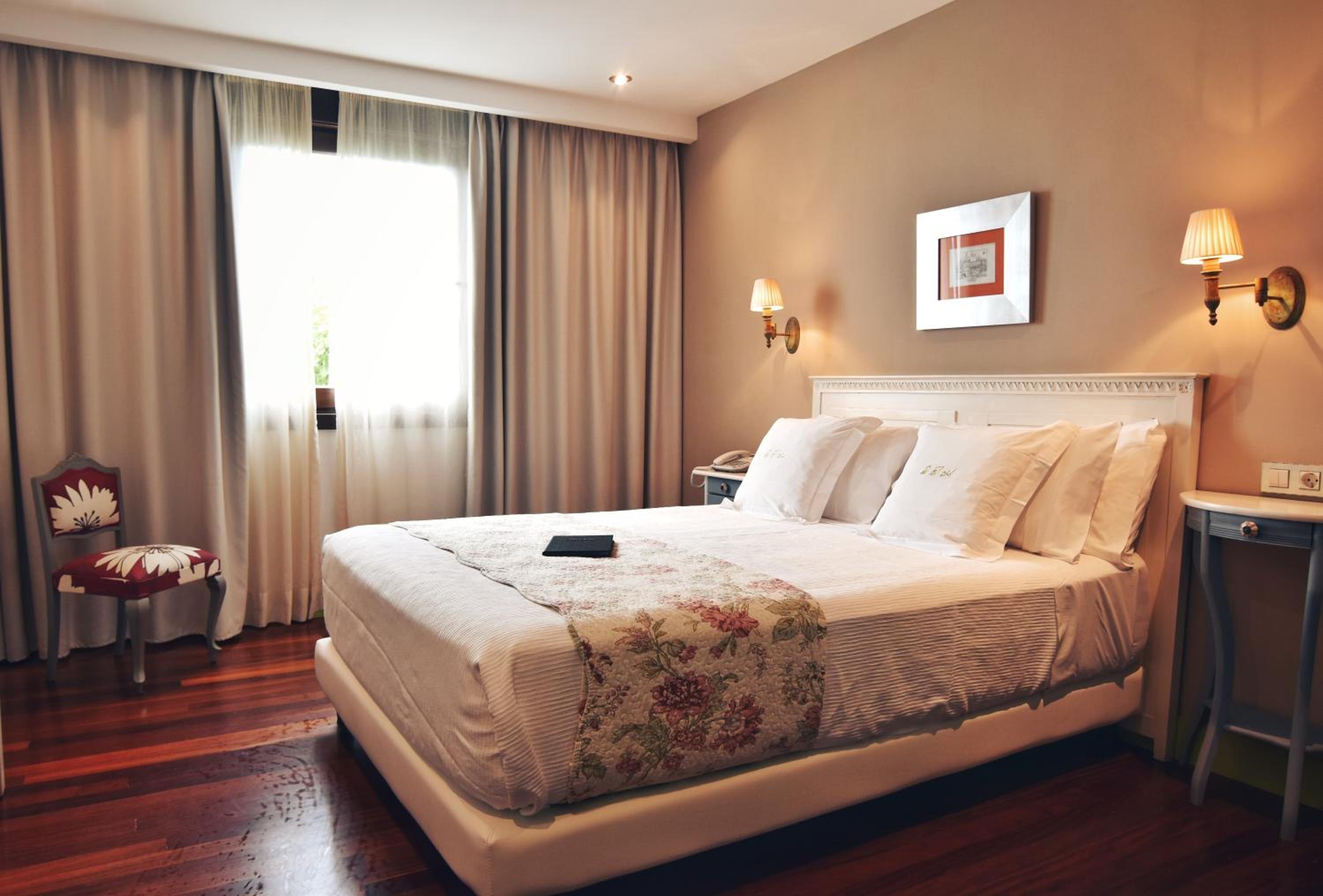 Double Room - Photo 3