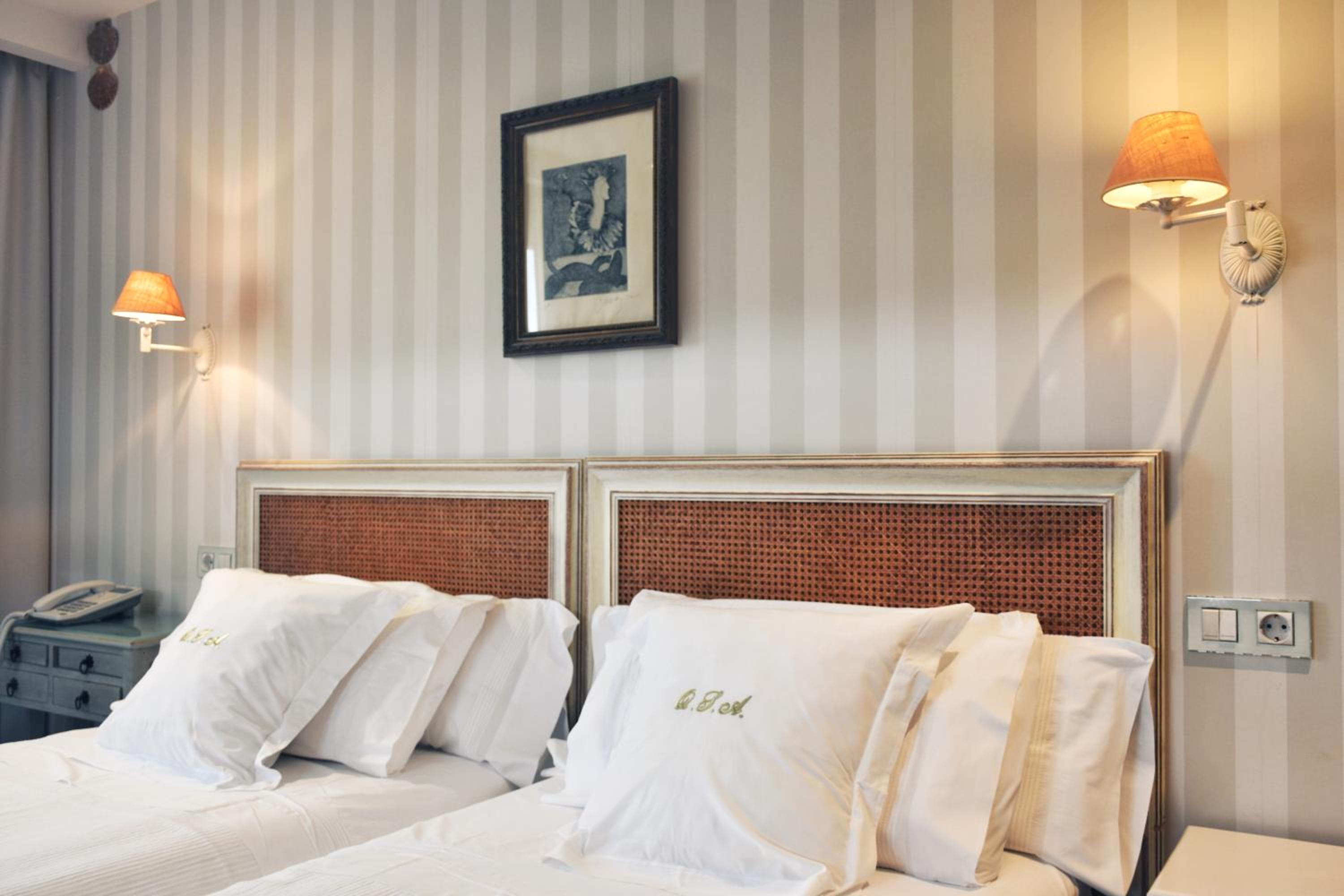 Double Room - Photo 1