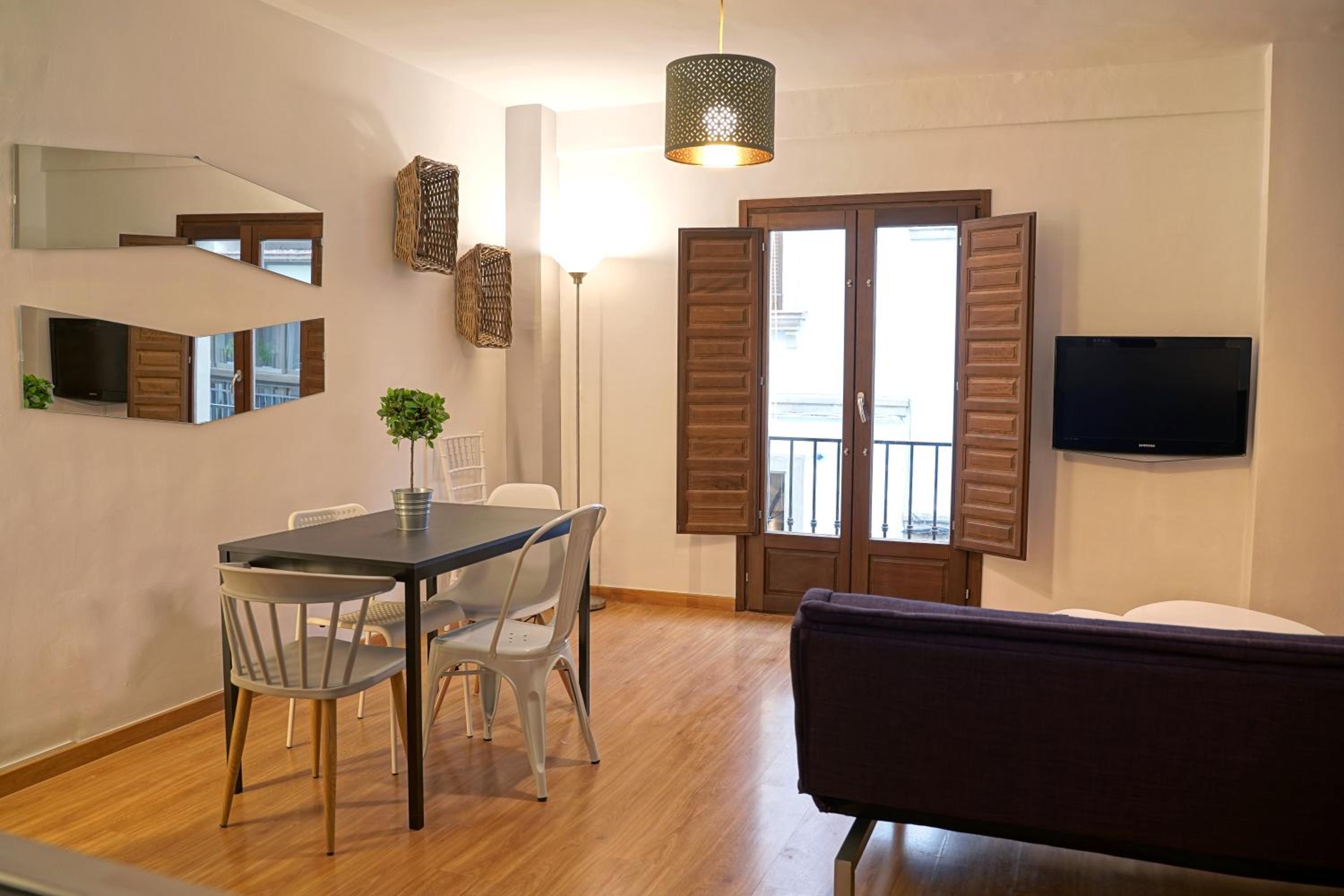 Standard Apartment photo 2