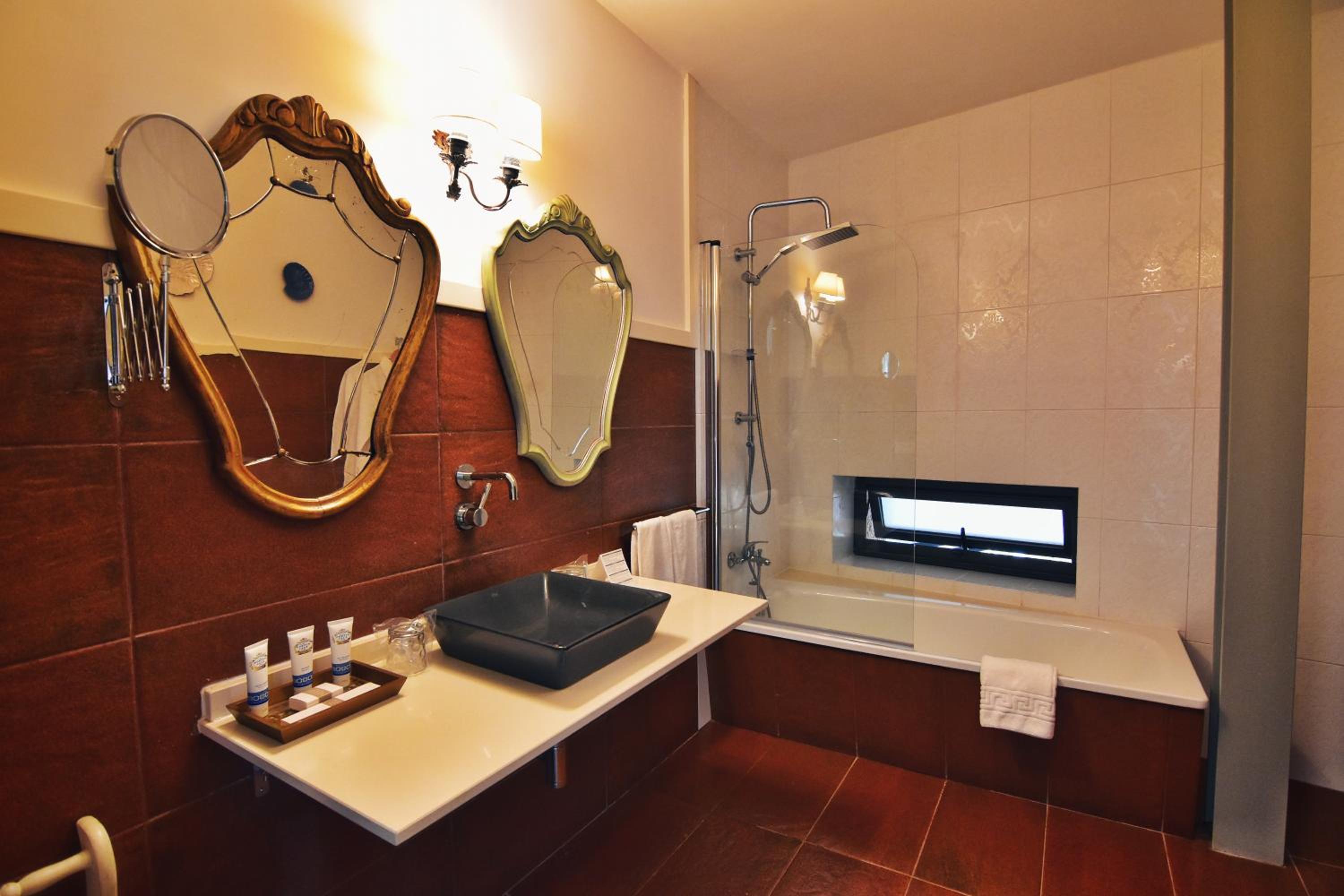 Superior Double Room with Terrace - Photo 9