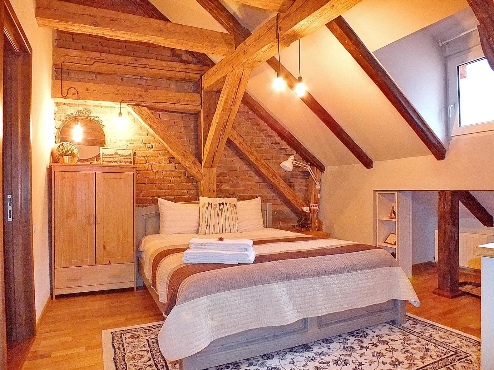 Double Room - Photo 31