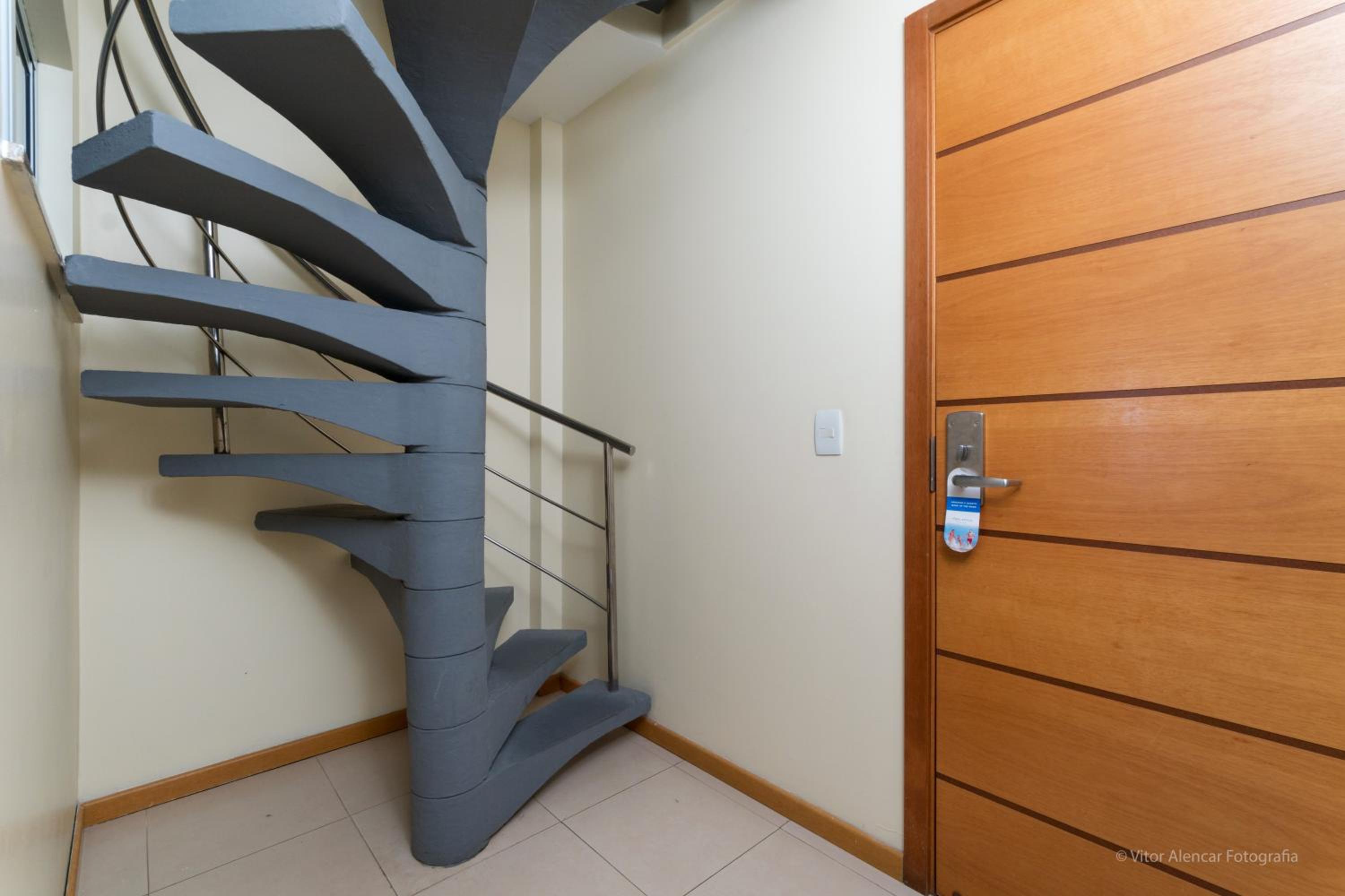 Duplex Suite - Photo 2