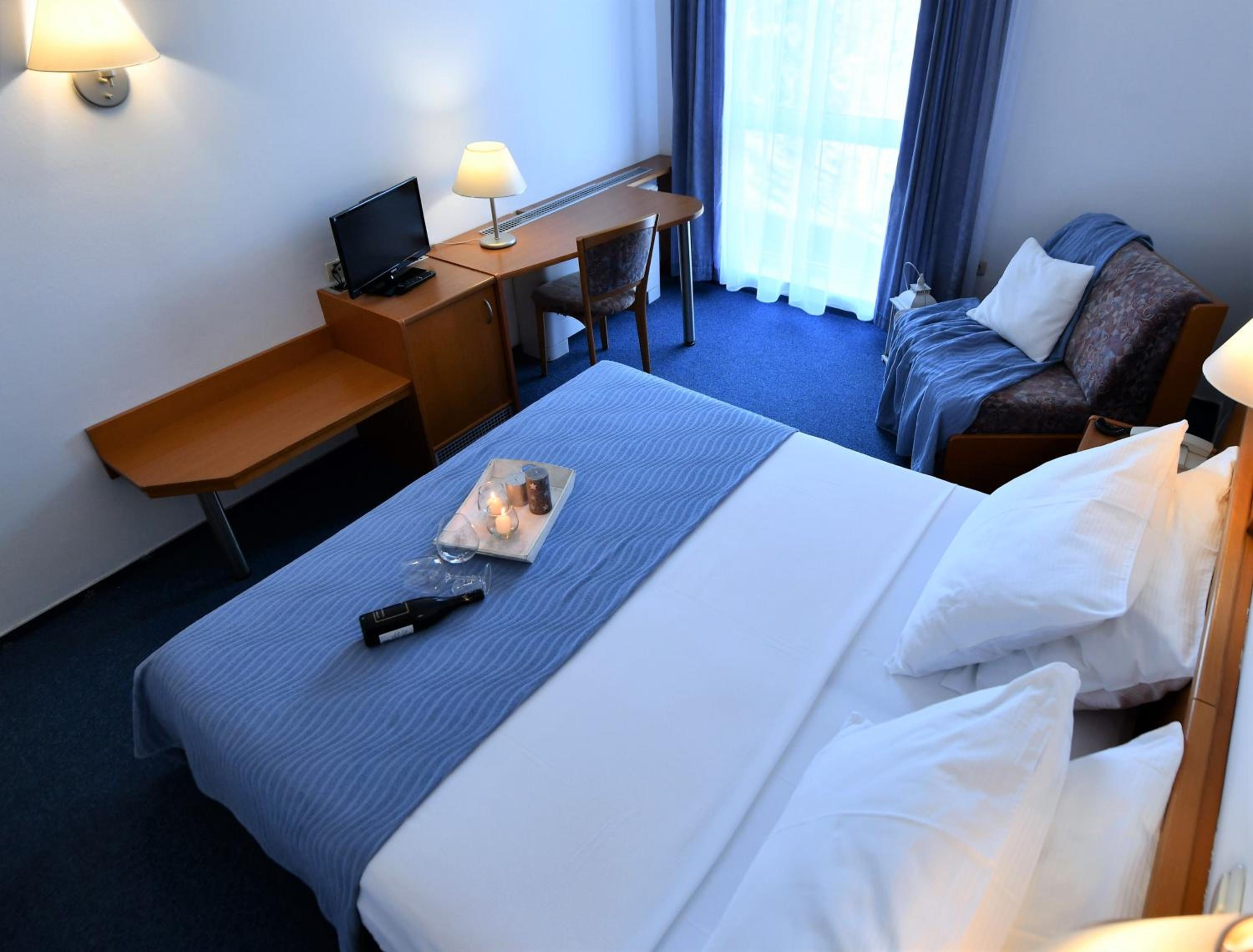 Comfort Double or Twin Room