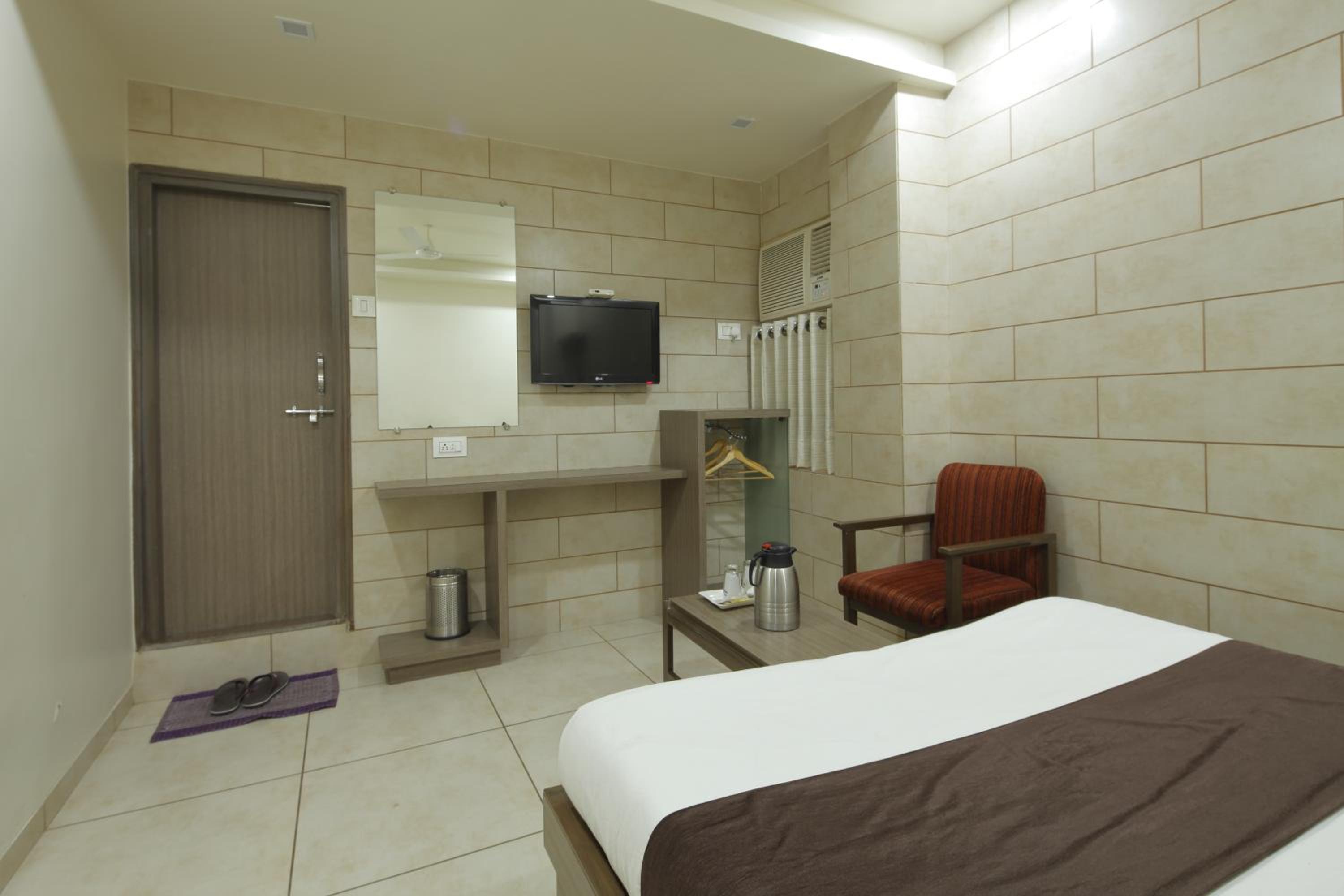 Standard Room photo 1
